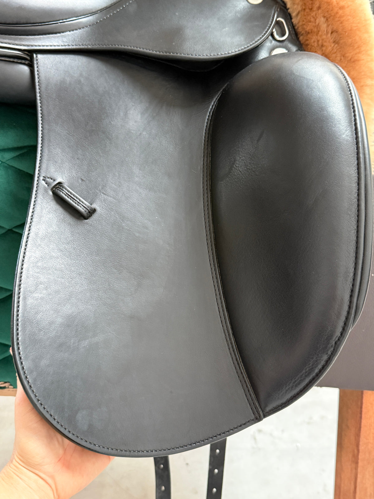 Prestige X-D2 Dressursattel 16,5 Zoll M aus 2024 SaddleMe Engelke