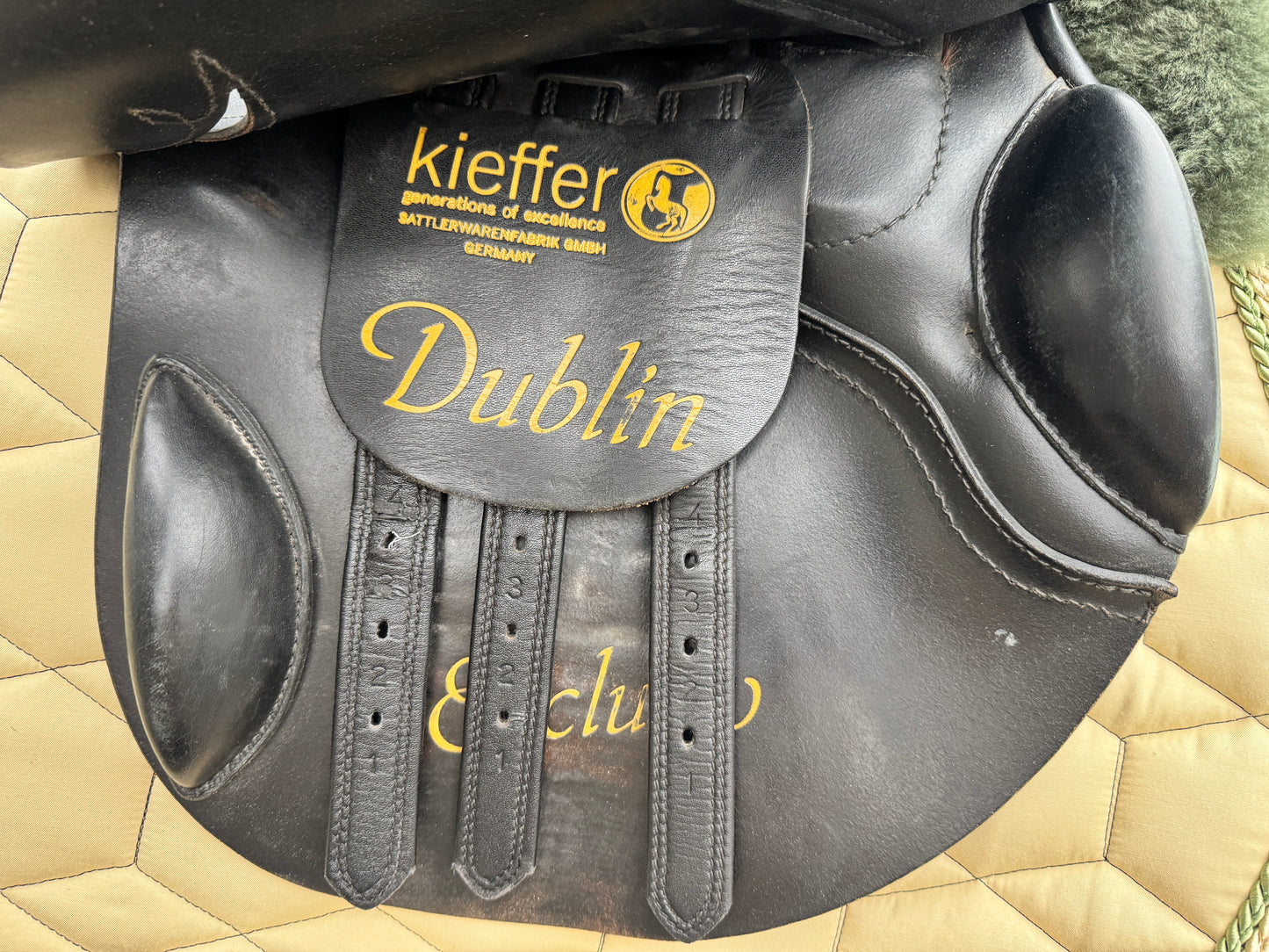 #K120 Kieffer Dublin Exklusiv Springsattel 17,5 17 Zoll