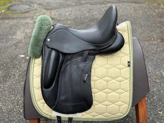 #243 Custom Dressursattel Wolfgang Omni 17 Zoll Monoblatt