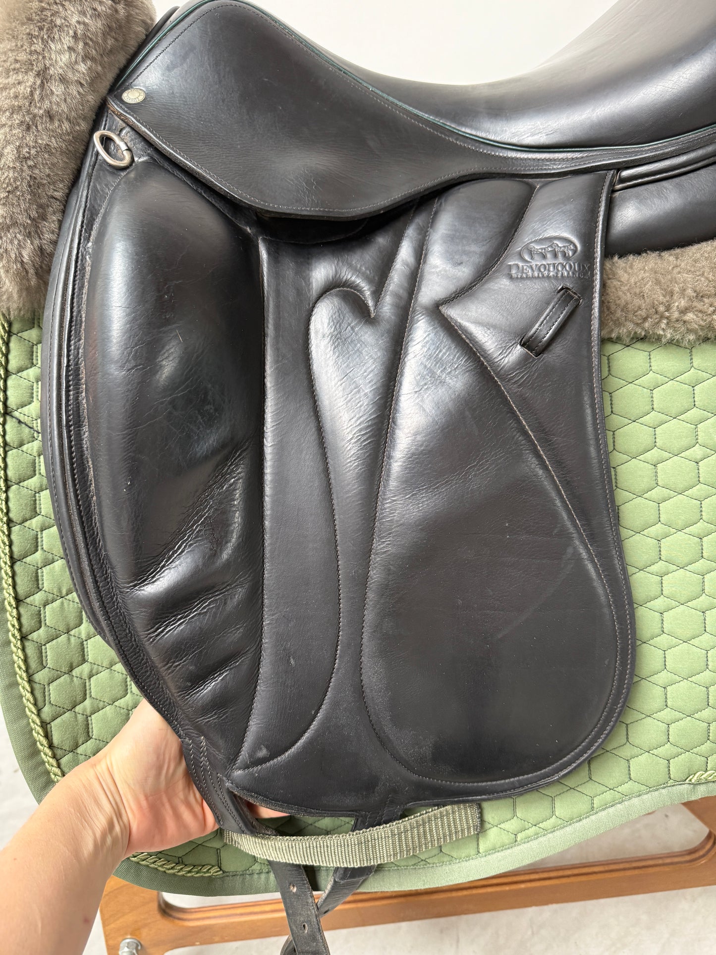 Devoucoux Makila D3D Dressursattel schwarz 18 Zoll