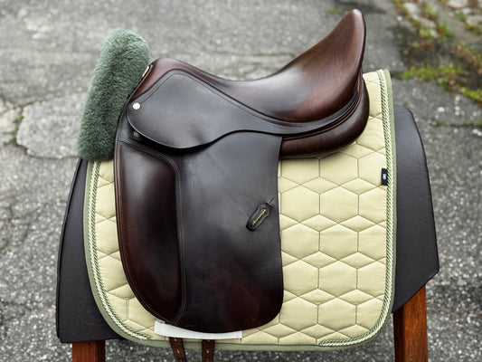 #120 Amerigo Cortina dressage saddle 17.5 inch LHI from 2019