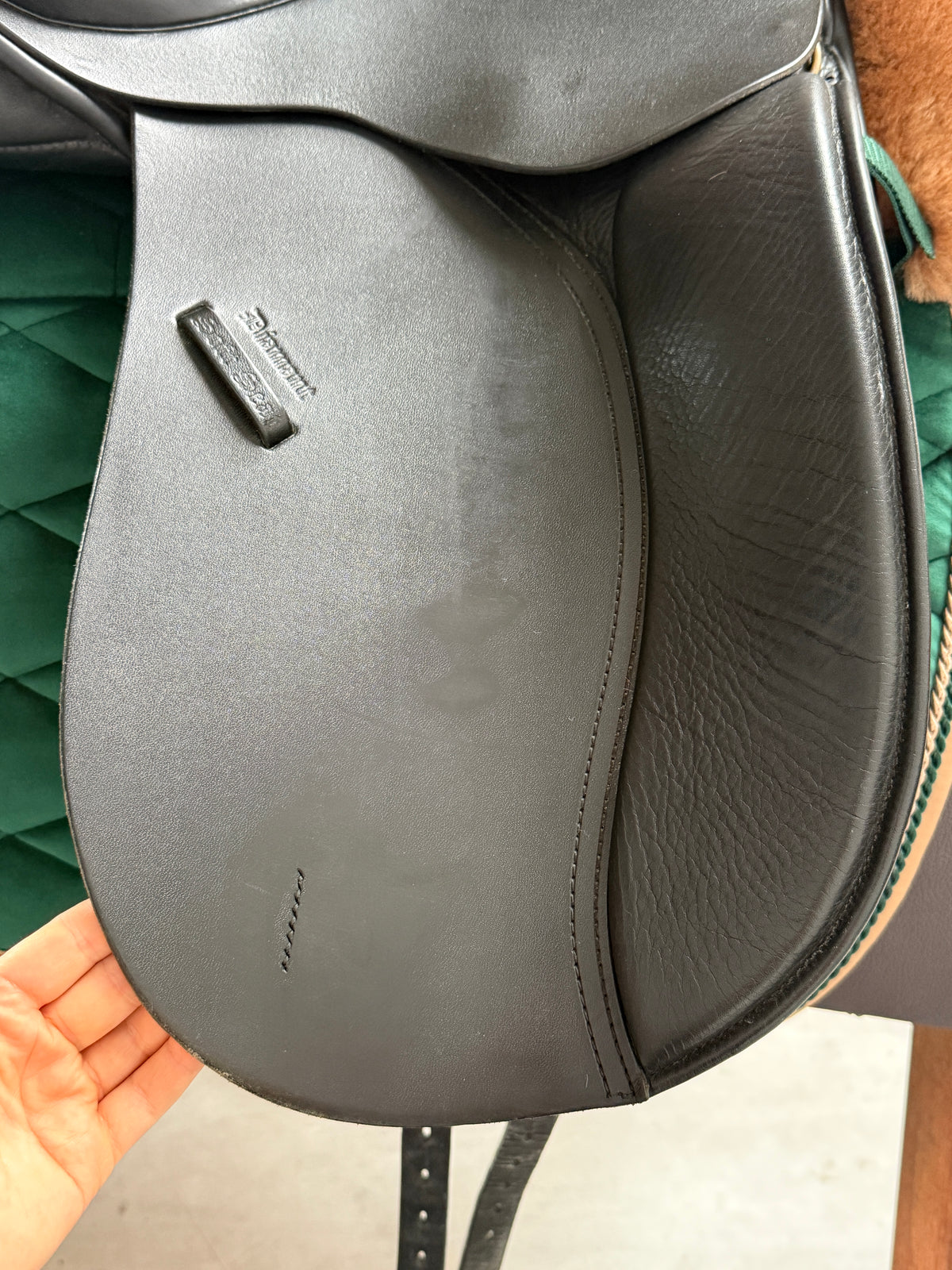 Euroriding Diamant Dressursattel Soft Seat 17 Zoll Fit 4 neuwertig