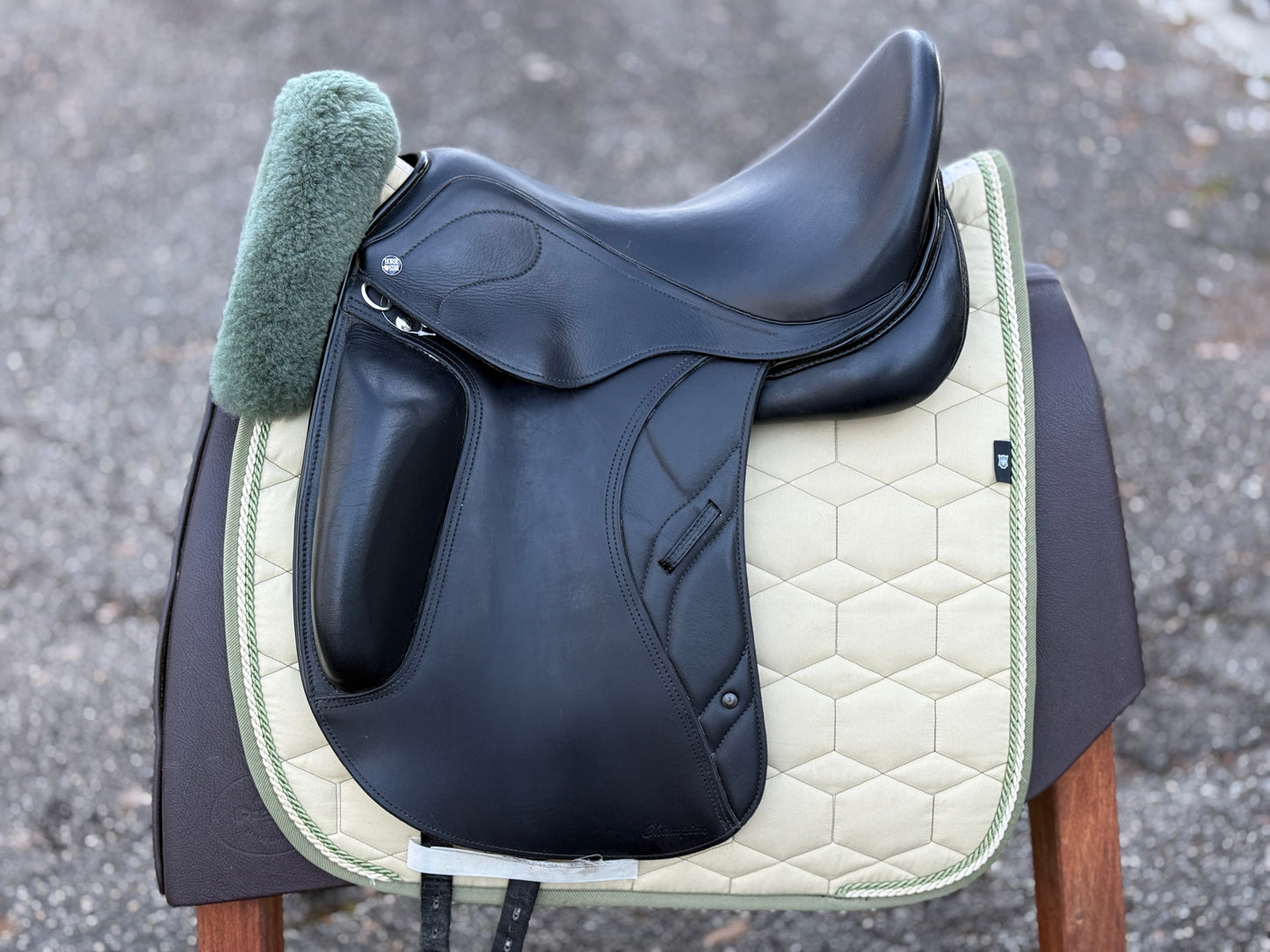 #268 Horse Star Champion Mono Dressursattel 16,5 Zoll