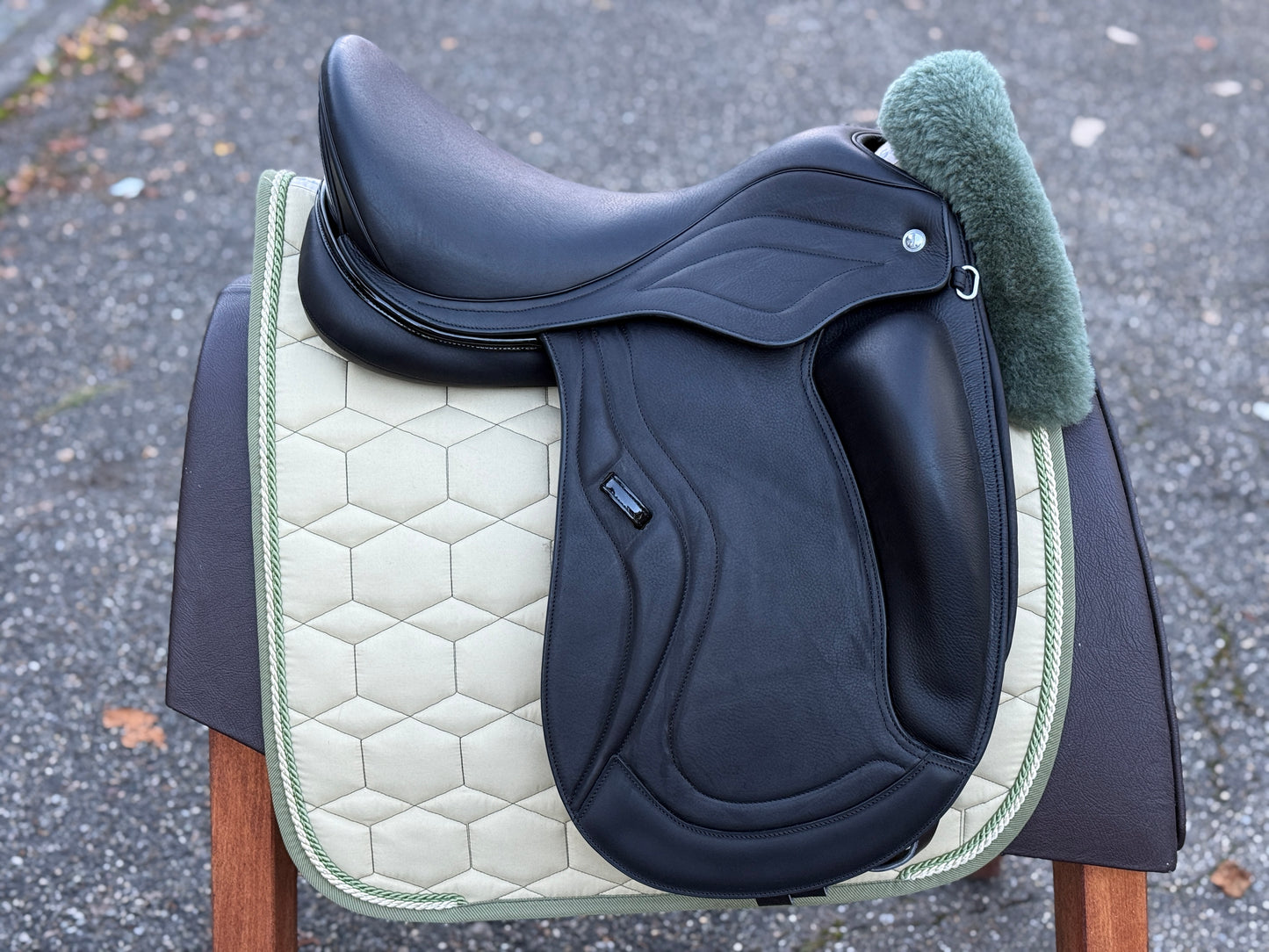 Silla de doma Ikonic Pro Evolution de una sola hoja