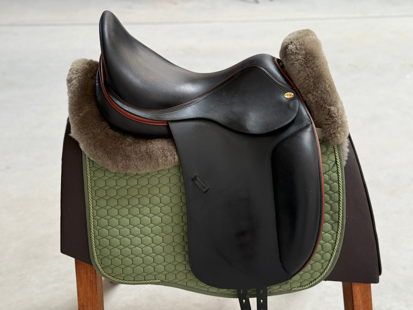 Cobra Dressursattel 17,5 Zoll aus 2018
