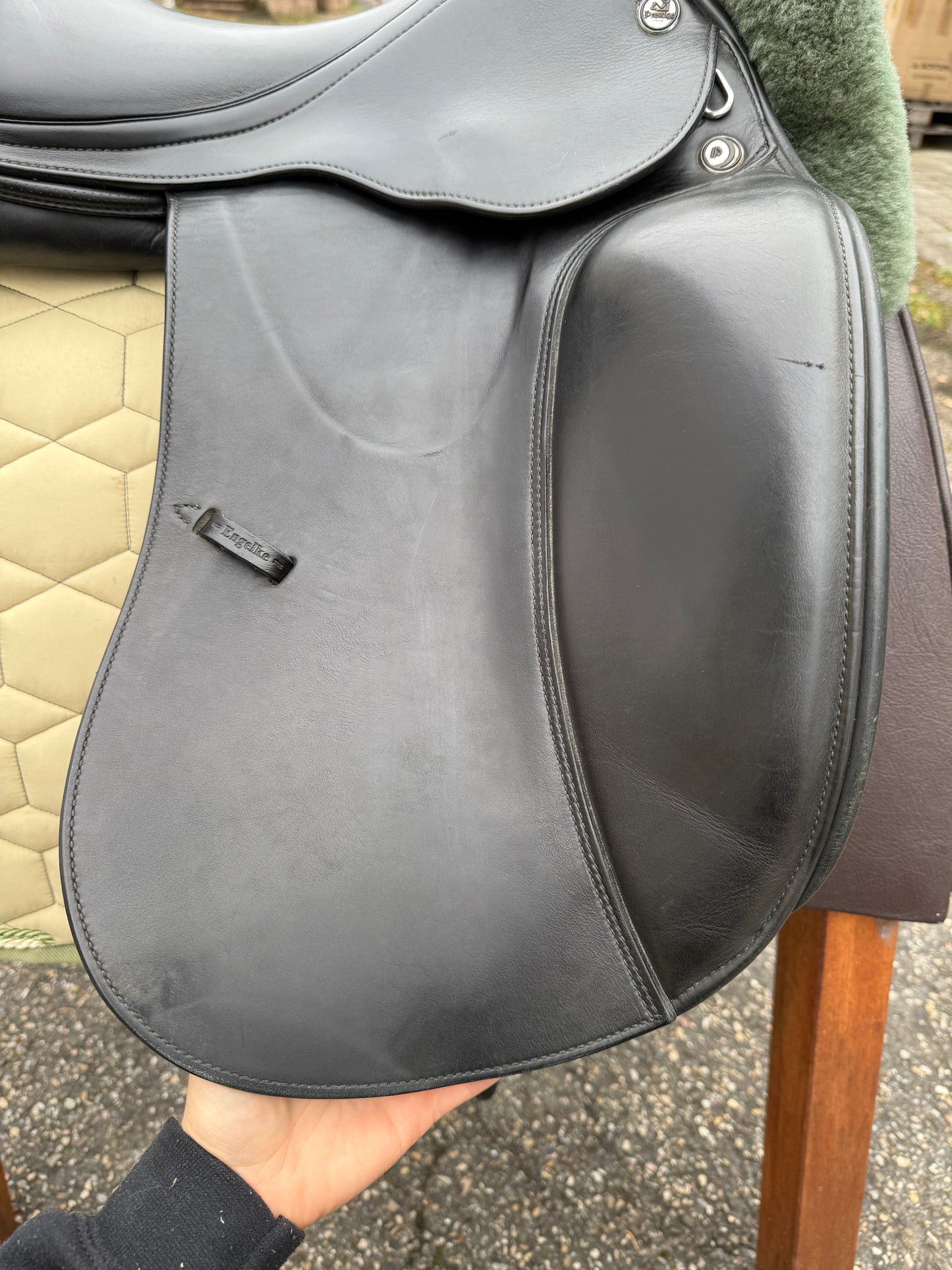 #182 Prestige X-D1 Zero Dressursattel 18 Zoll doubliert