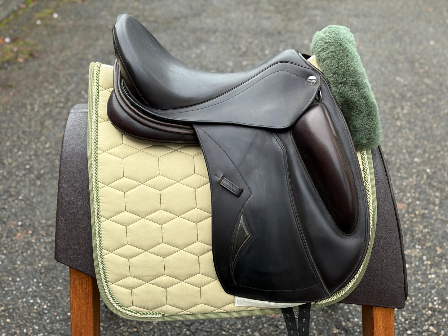 #K179 Erreplus Impulse Mono Dressursattel 17 Zoll 34 braun