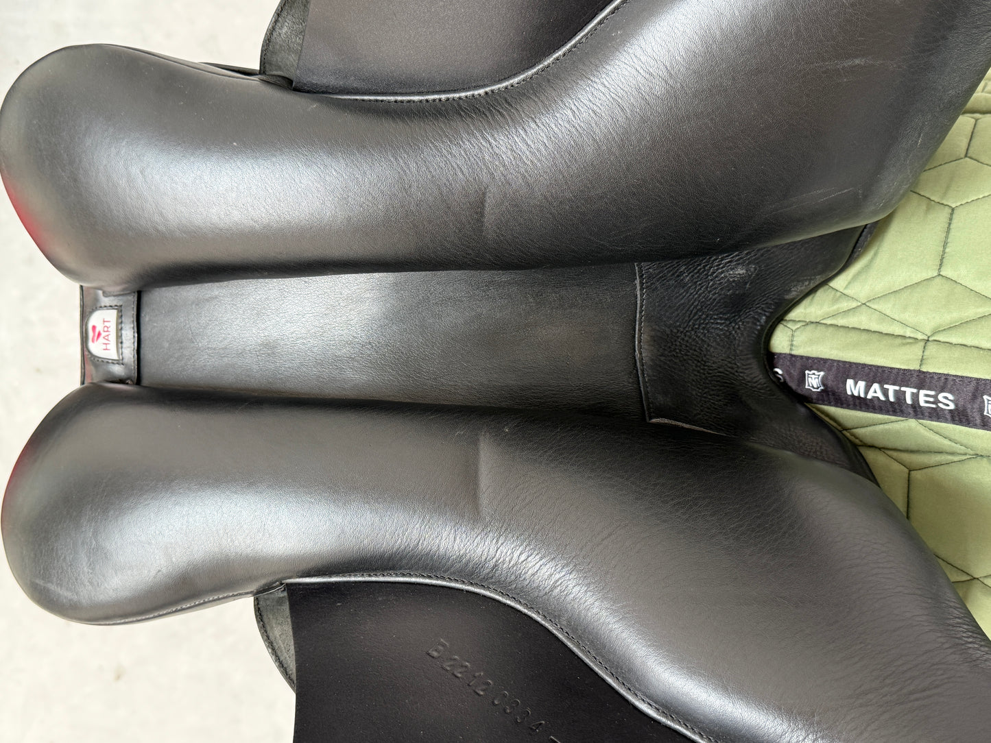 Bates All Purpose Vielseitigkeitssattel 18 Zoll fast NEU