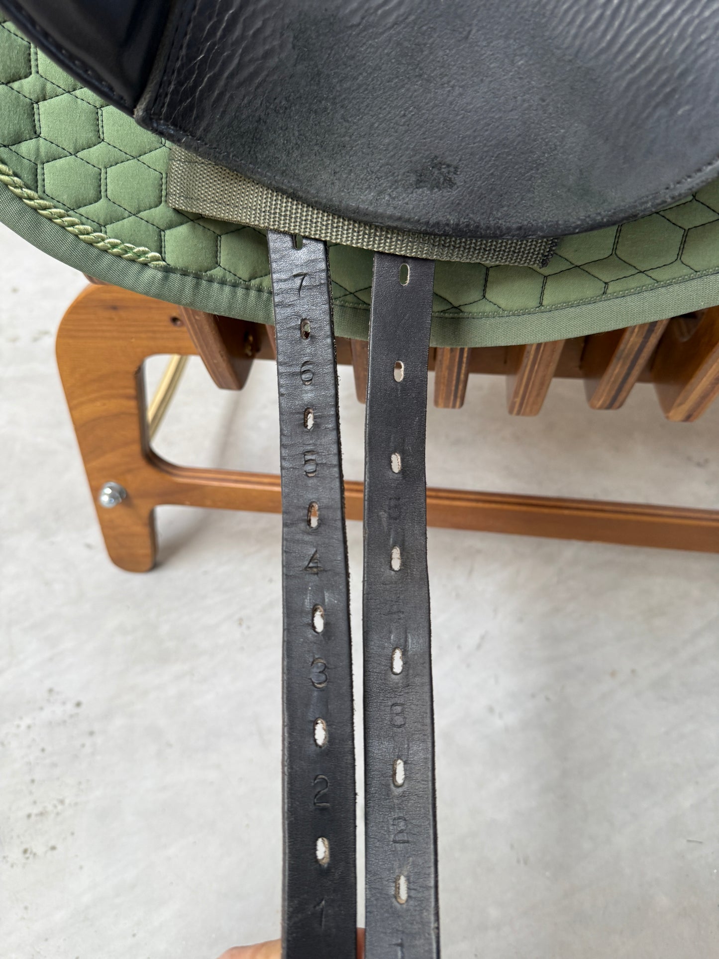 Prestige X Helen Dressursattel 17 Zoll 33 aus 2017 doubliert