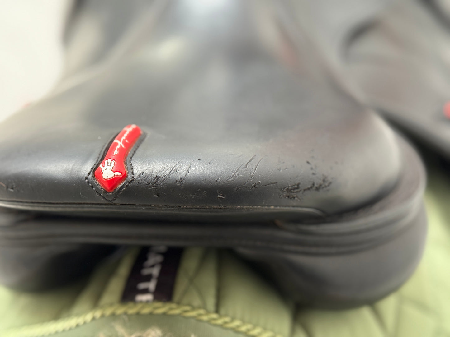 Selleria Equipe Boulevard Springsattel 17,5 Zoll aus 2022