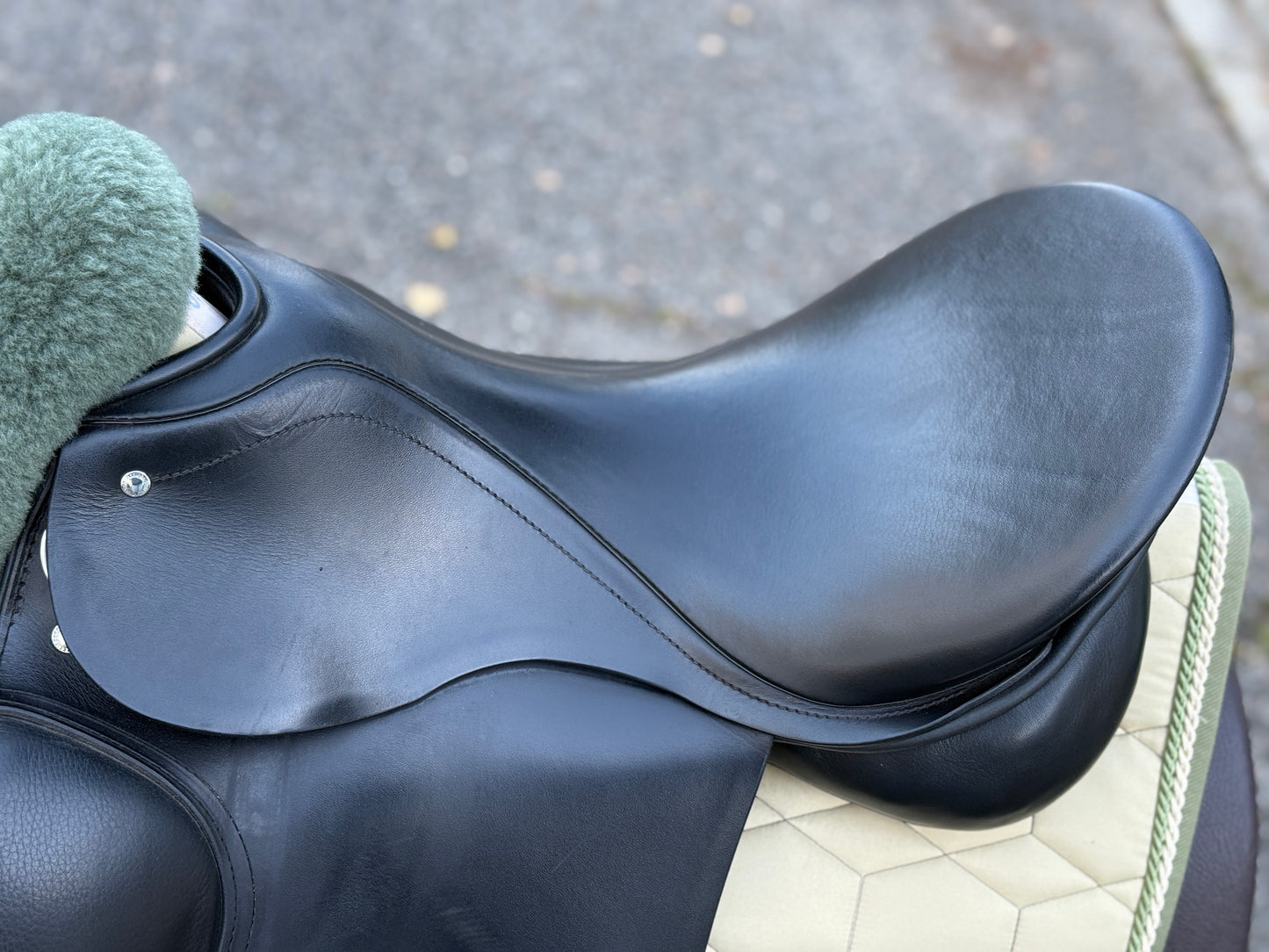 #K178 Passier GG Extra Dressursattel 17,5 Zoll aus 2024 hoher Keil
