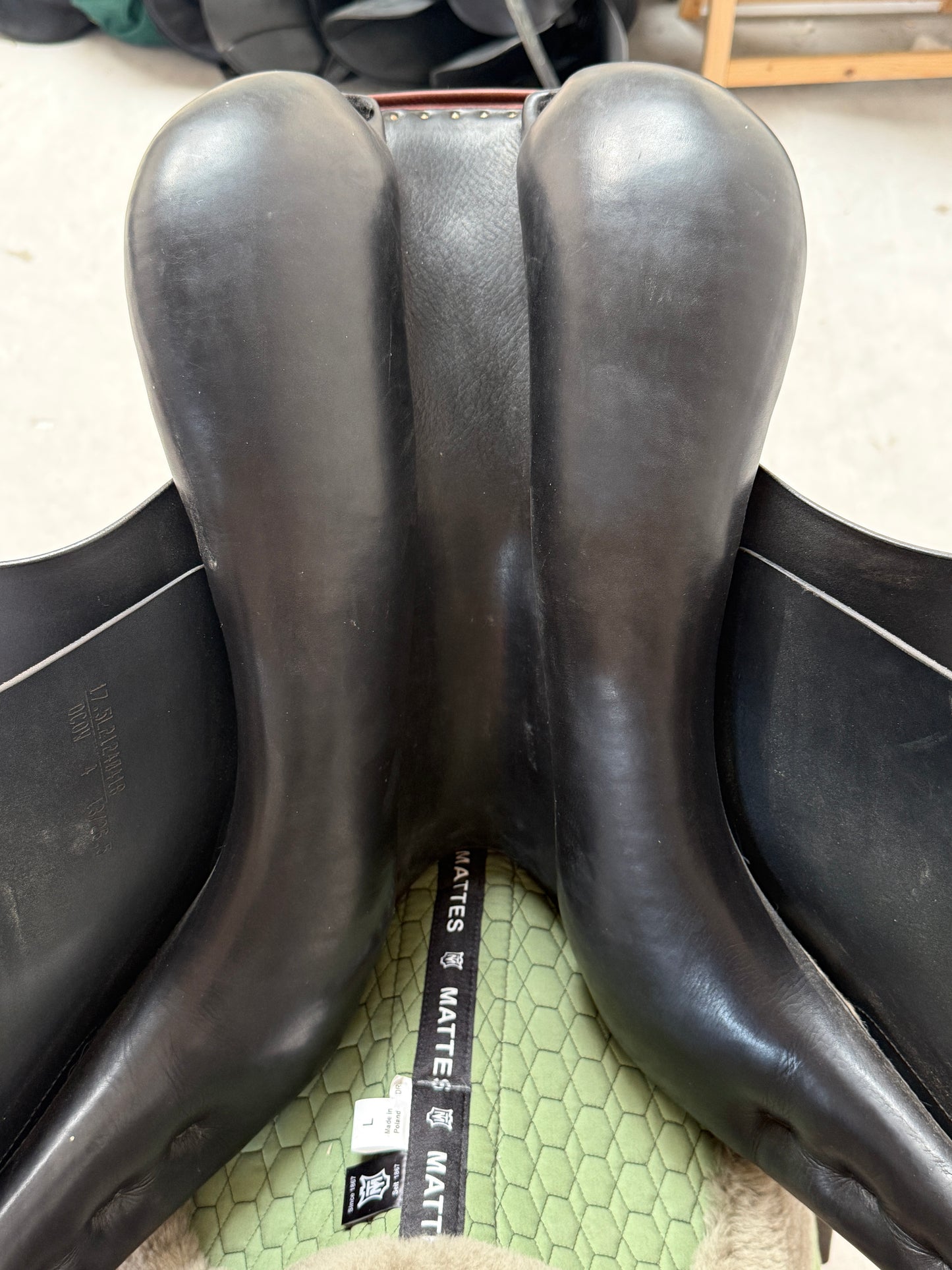 Cobra Dressursattel 17,5 Zoll aus 2018