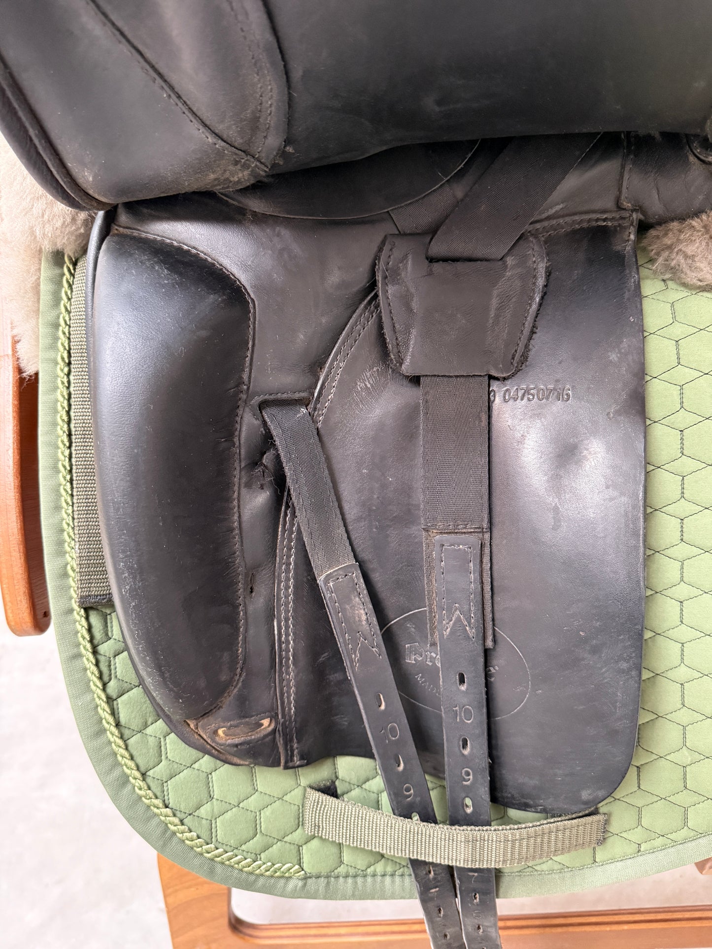 Prestige Milano Dressursattel 17 Zoll 33 +2 Kissen
