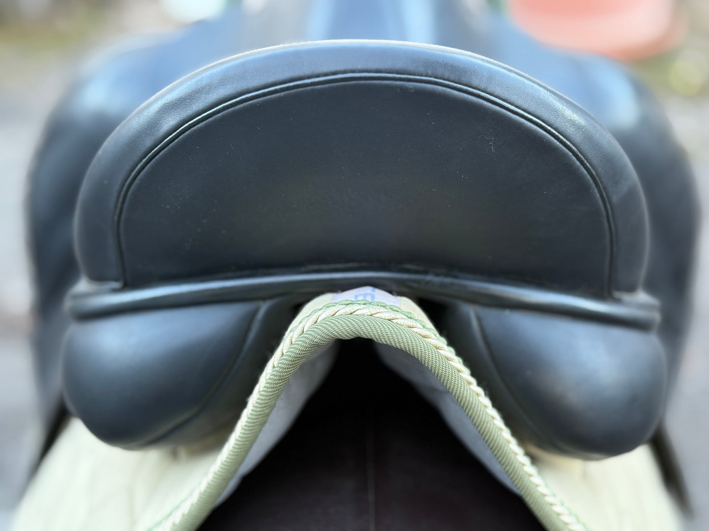 #K182 Dresch XT Flat Dressursattel Klettpausche 17,5 Zoll neuwertig