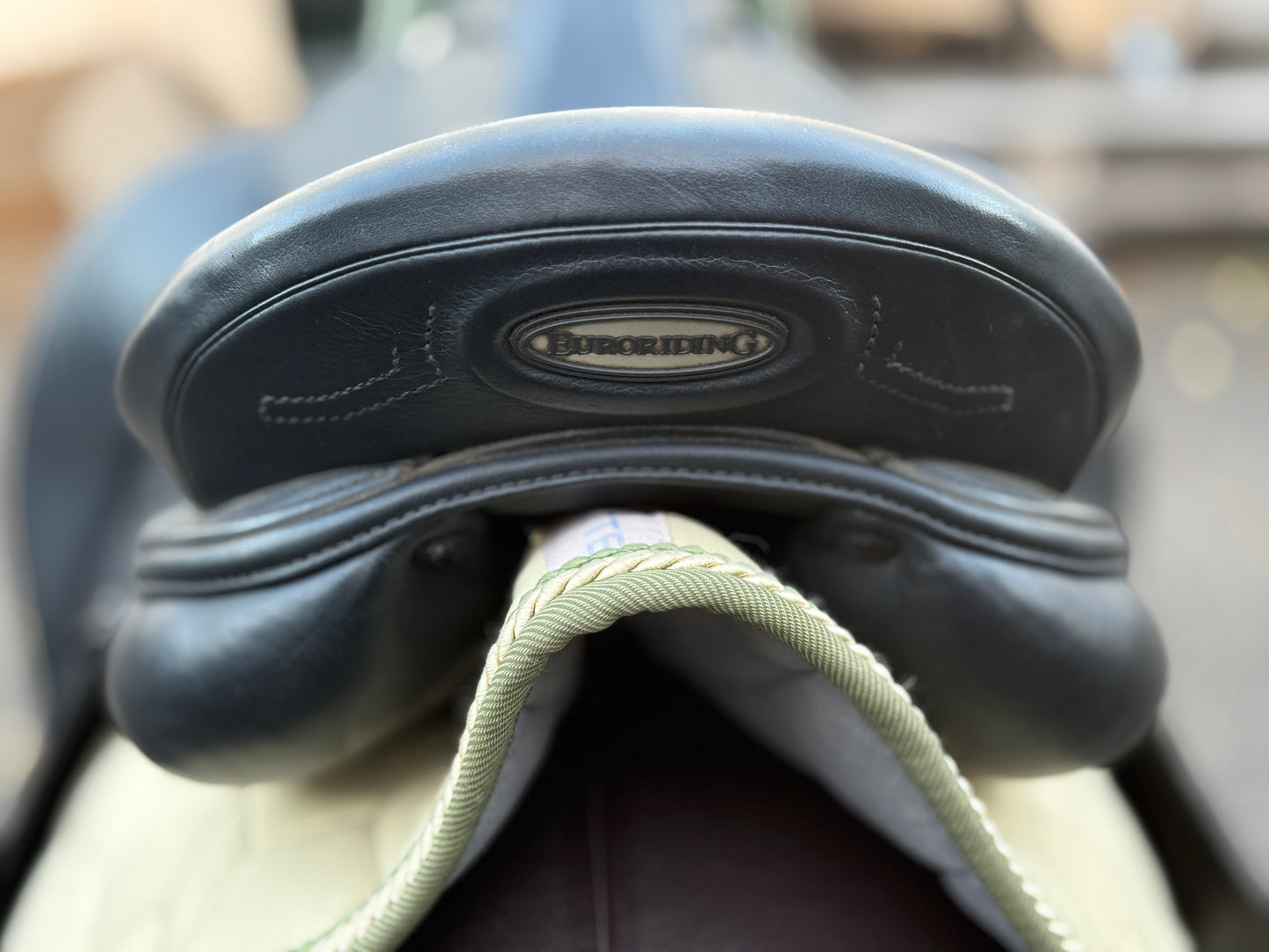 #227 Euroriding Emilio Dressursattel doubliert 18 Zoll 31 aus 2021