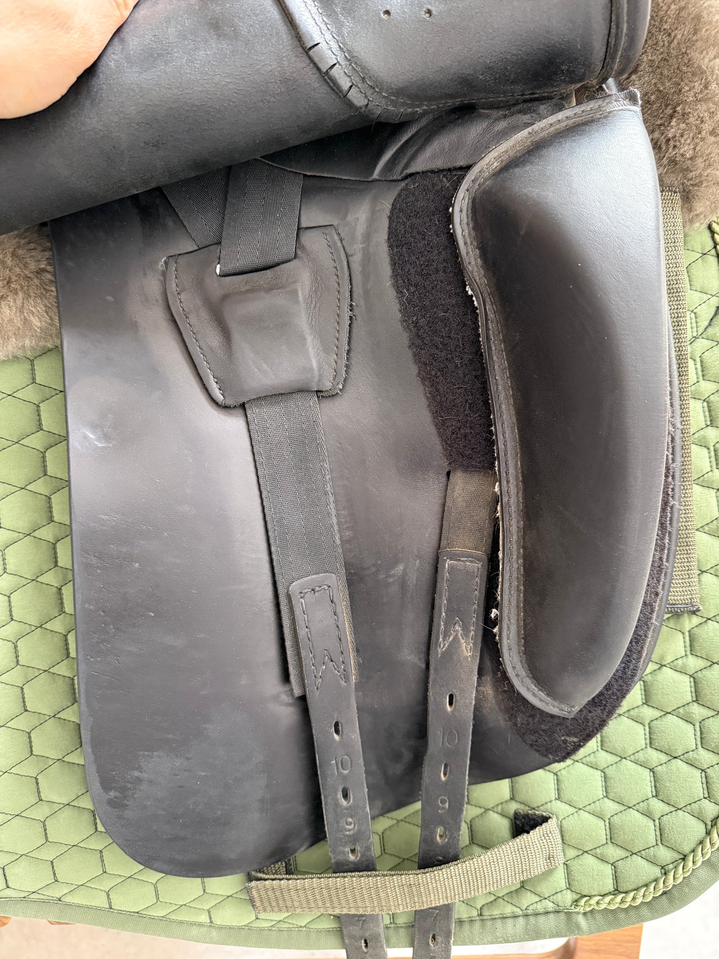Euroriding Emilio Dressursattel doubliert 17 Zoll 33 aus 2019