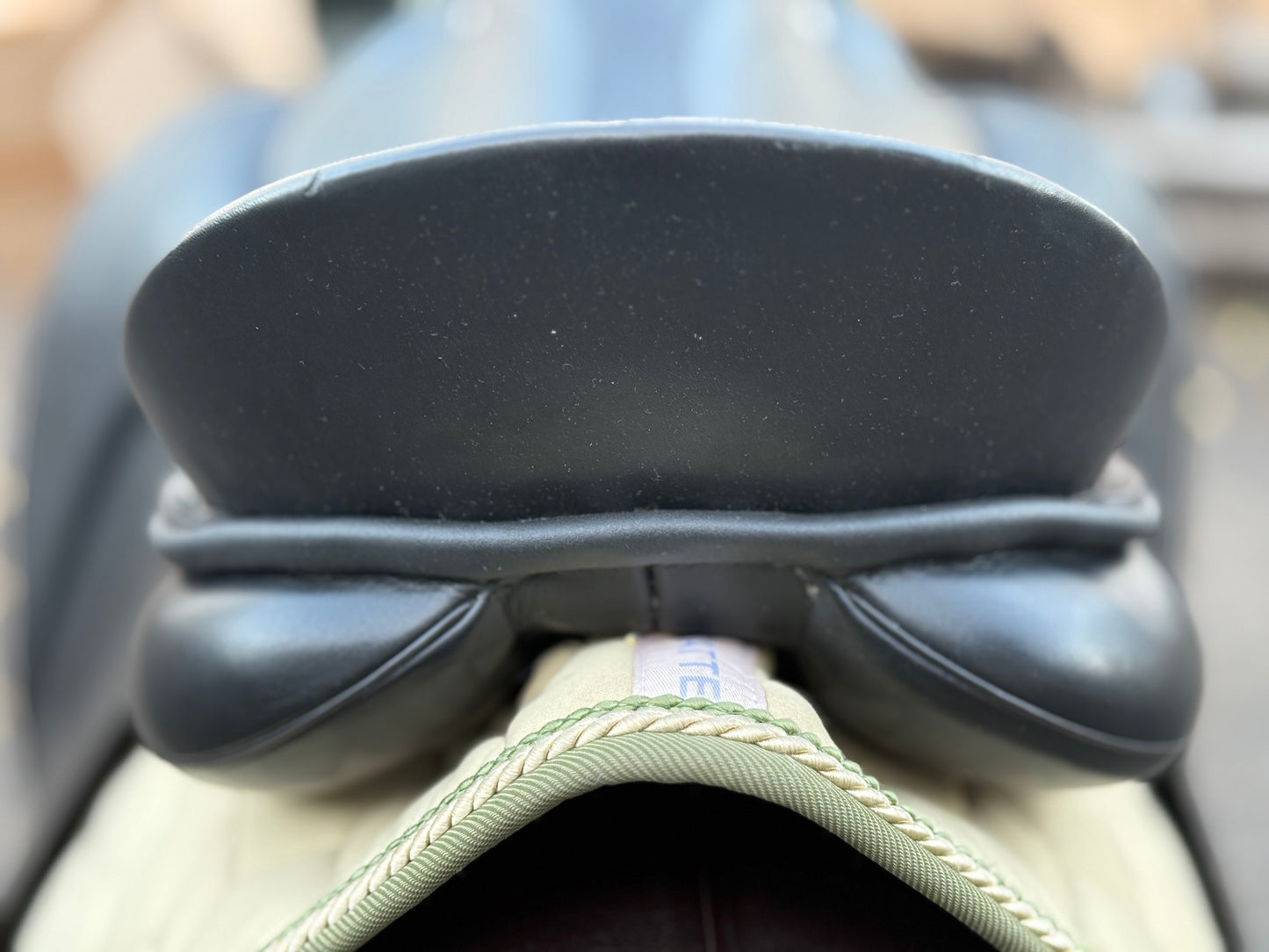 #201 Passier Corona Dressursattel 17,5 Zoll Lifterkissen aus 2022