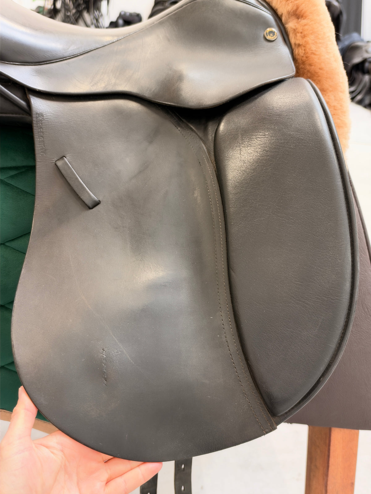 Hintermayer Anatomic Dressursattel 18 Zoll Fit 3 mit Klettpauschen