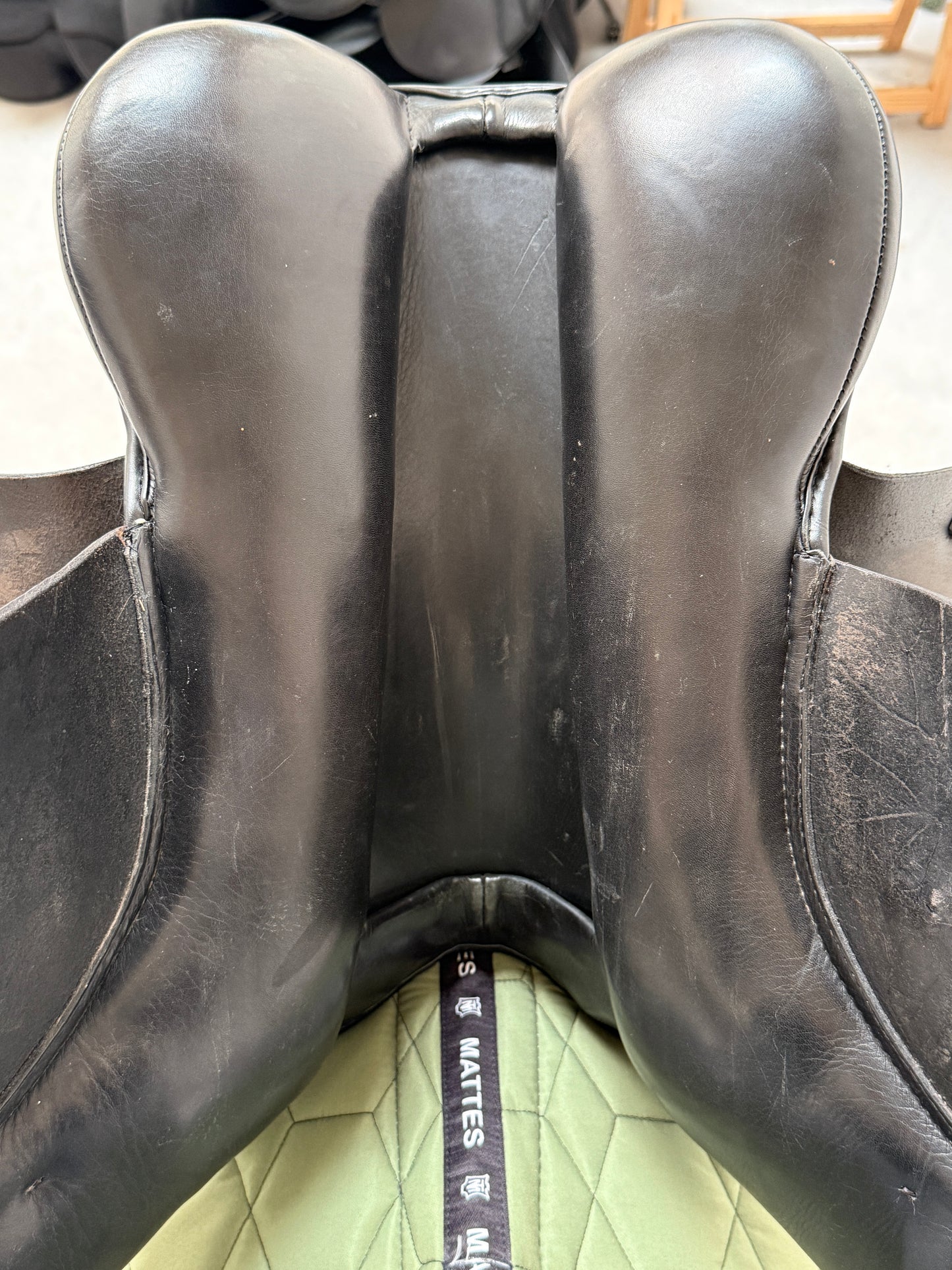 Röther VS saddle all-purpose saddle 17.5 inches
