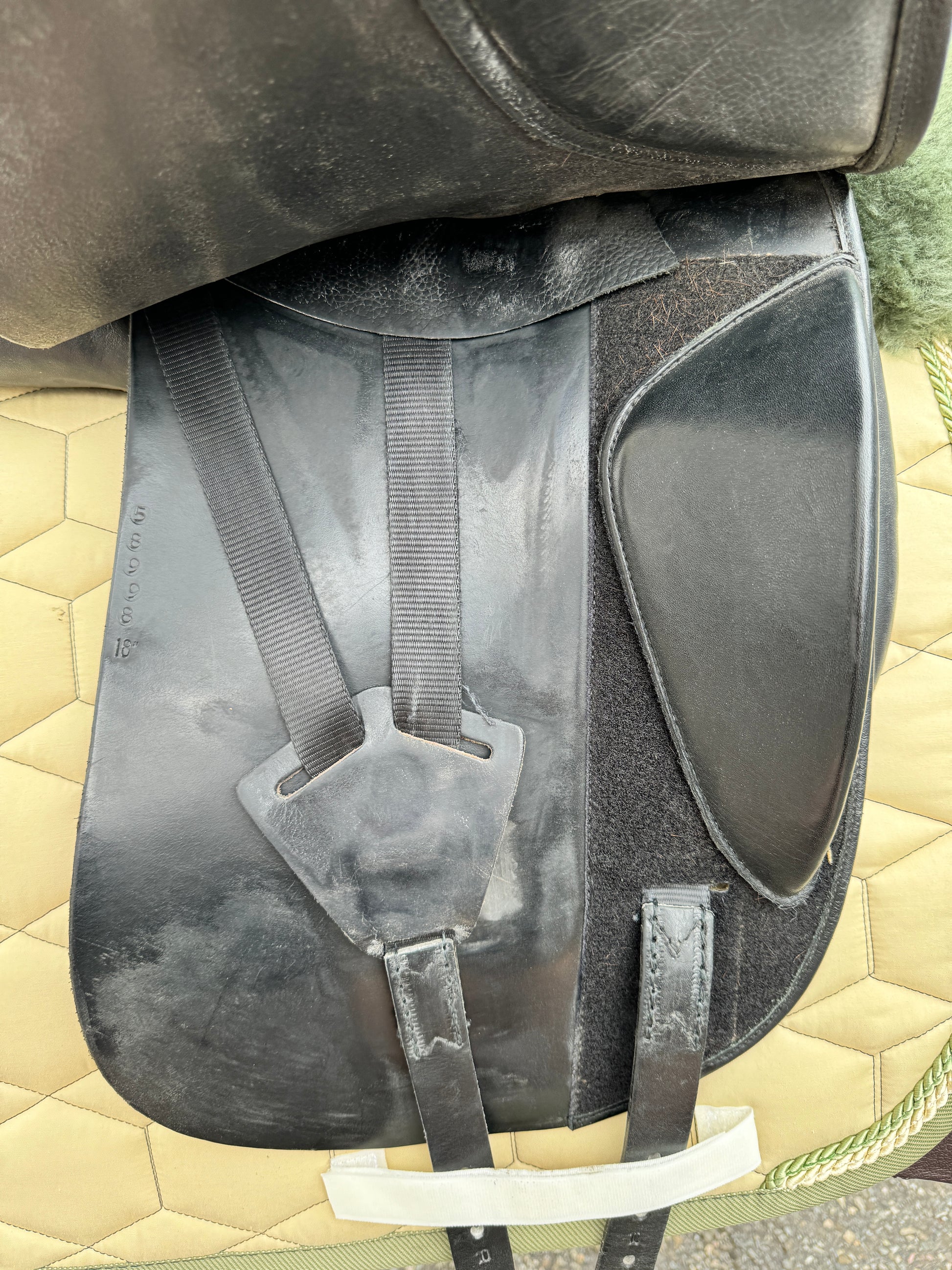 Selle Harry Dabbs - Selles d'occasion/Selles de dressage - Sellerie Selle Harry Dabbs - Selles d'occasion/Selles de dressage - Sellerie