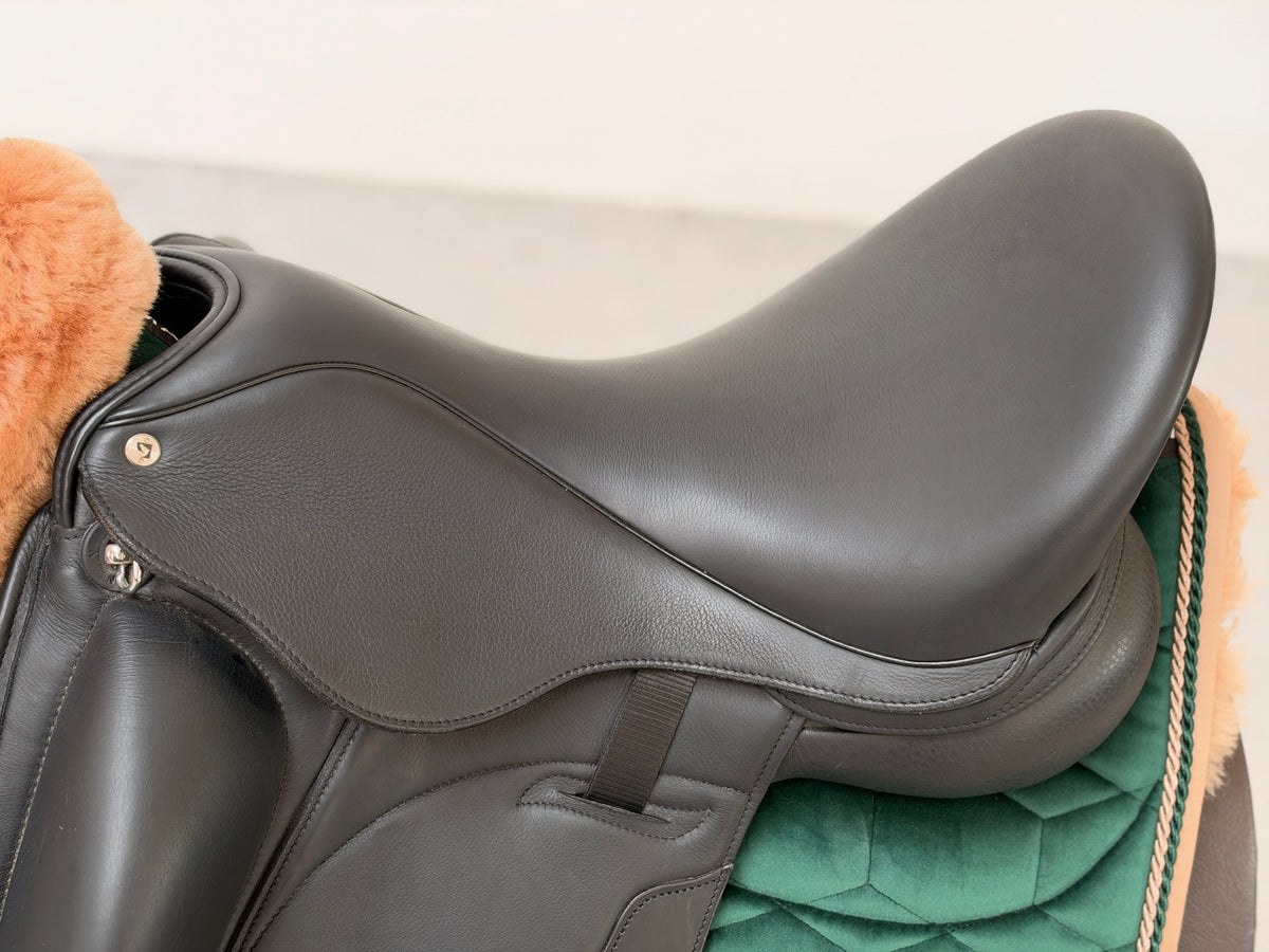 Custom Envy Aviar Dressursattel Aurora 17,5 Zoll wie NEU