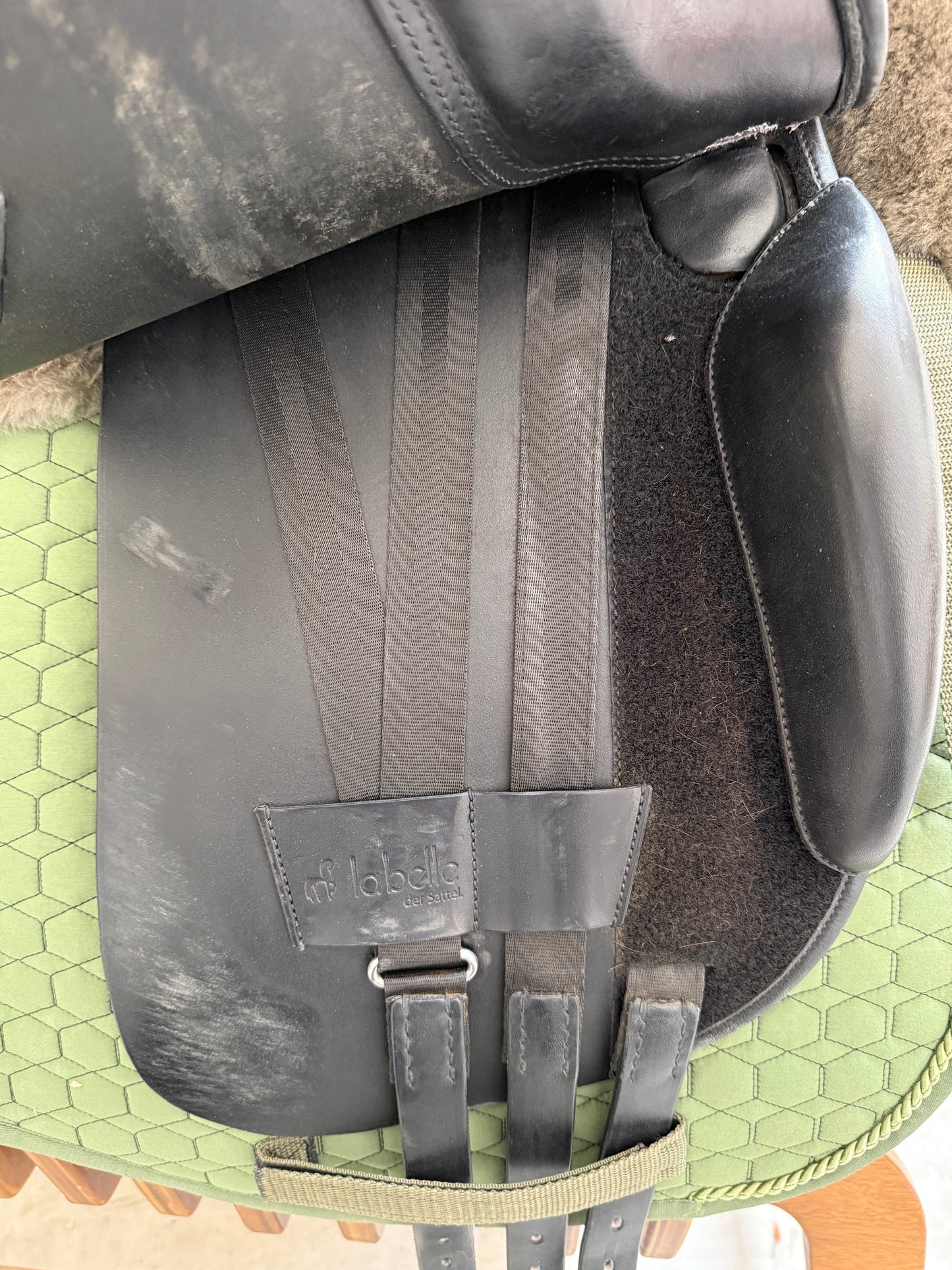 Labelle Dressursattel schwarz 18,5 Zoll aus 2020 wie NEU