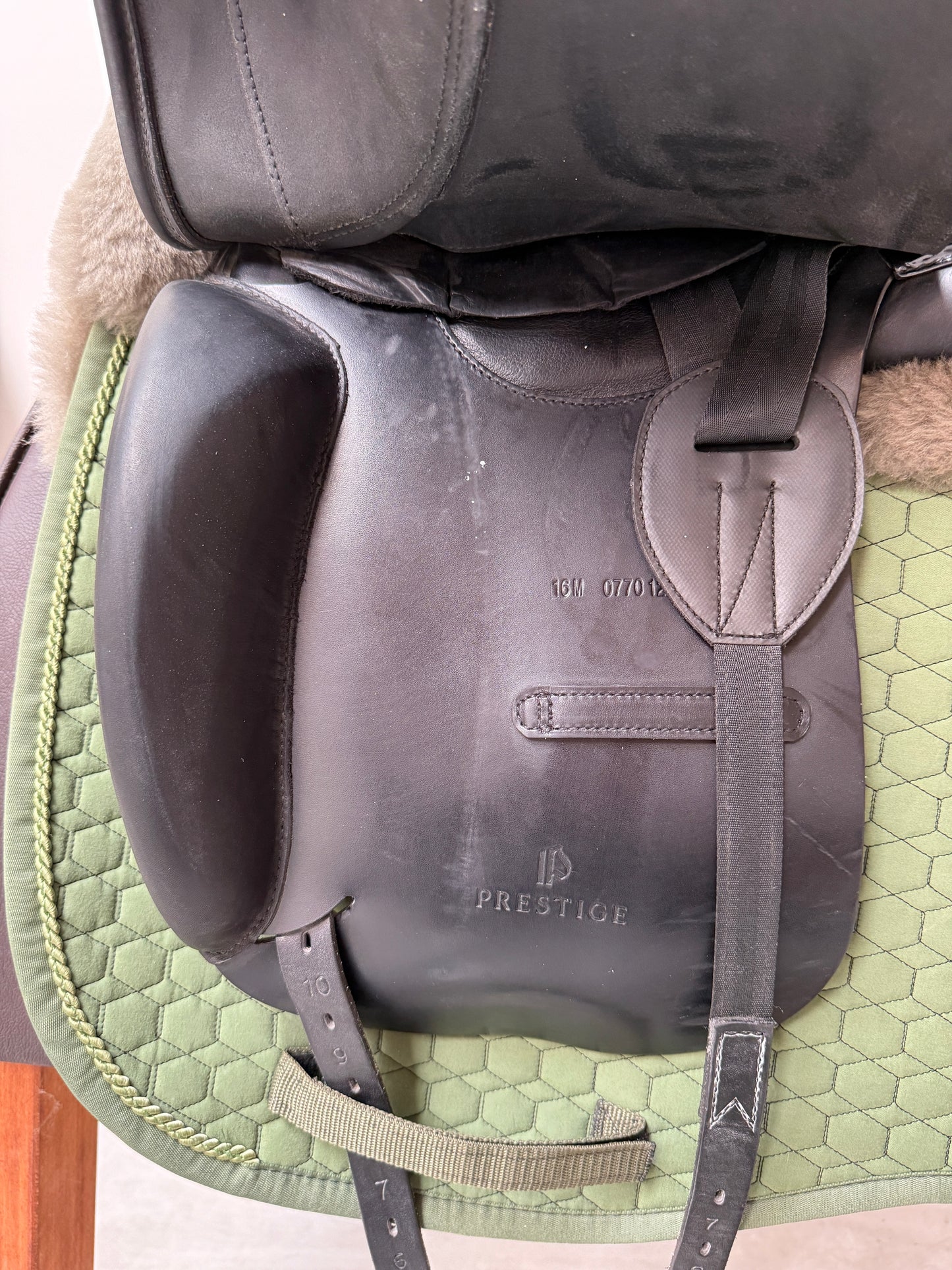 Prestige X-D2 Dressursattel 16 Zoll M aus 2023