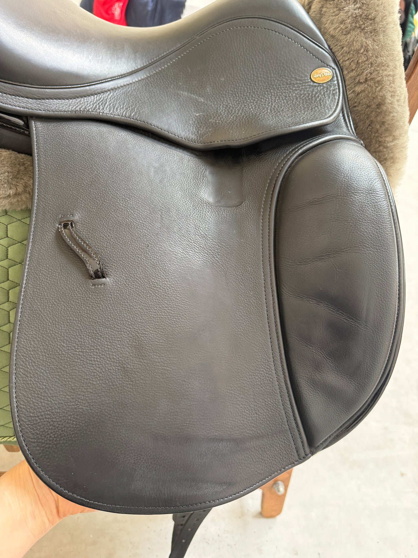 Harry Dabbs Allure Dressursattel 17,5 Zoll wide aus 2024