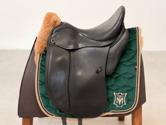 Velicea Onyx Dressursattel 17,5 Zoll mit Doma Vaquero Kissen