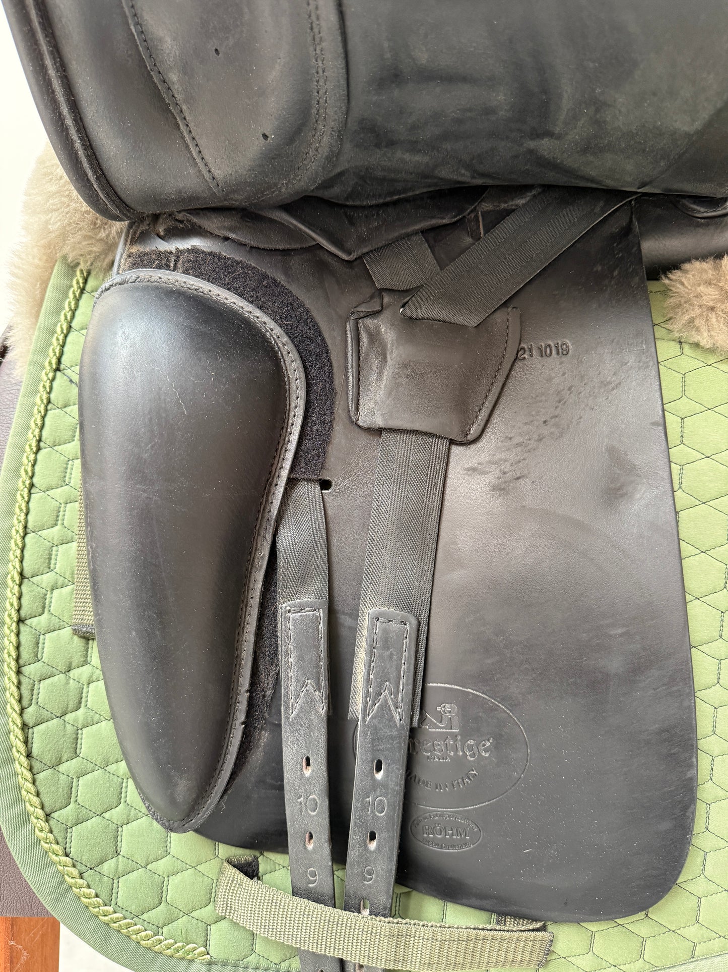 Prestige Top Dressage KK 18 Zoll 34 doubliert
