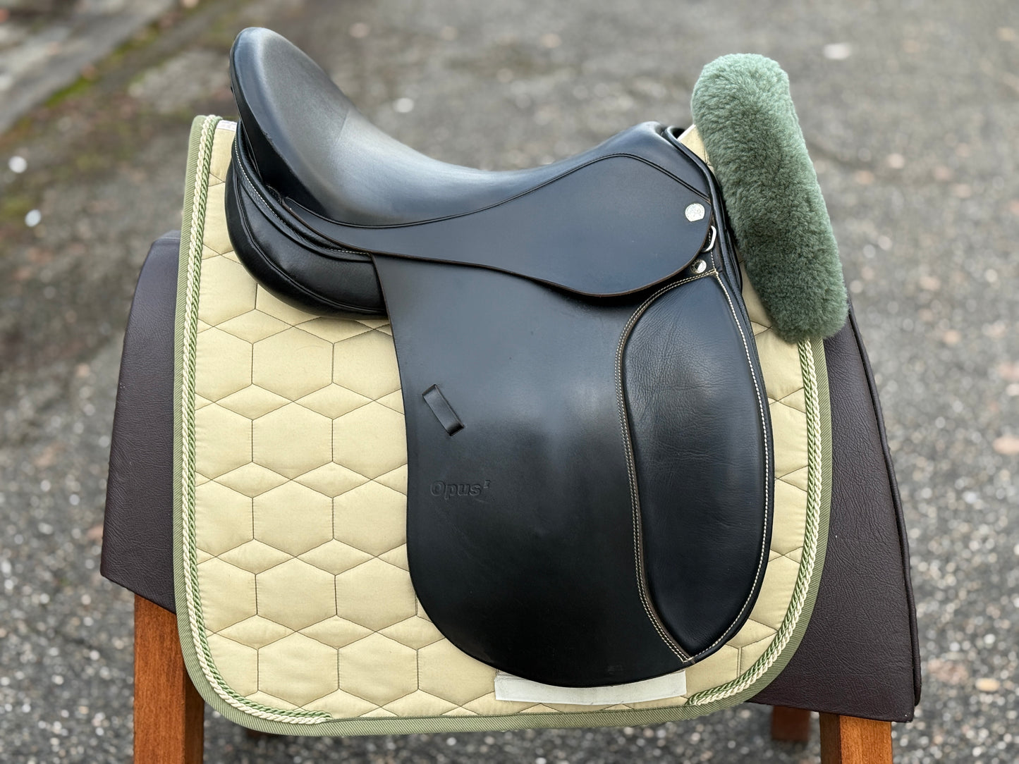 #255 Sommer Opus Vielseitigkeitssattel VSD 18 Zoll schwarz H7