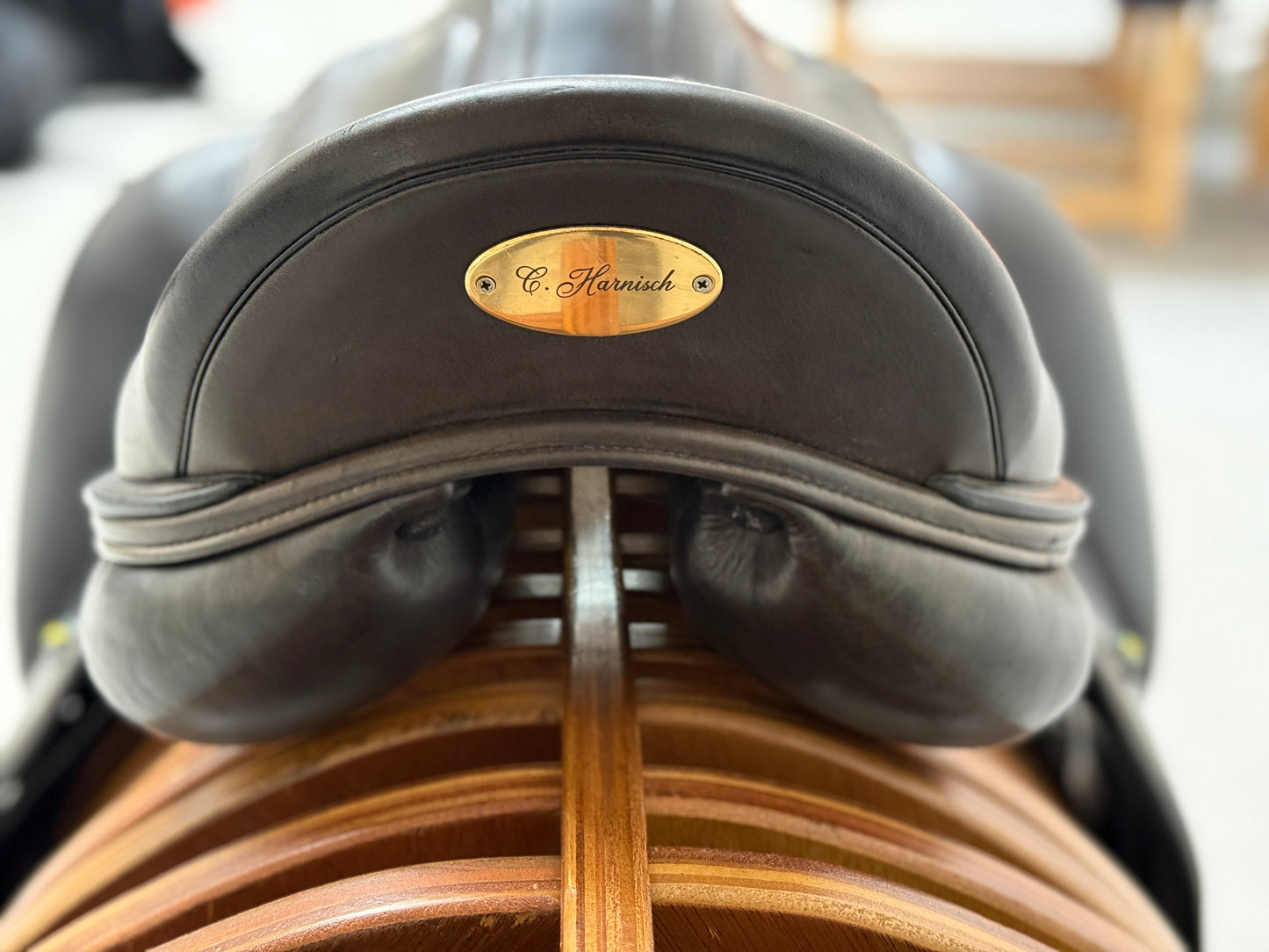 Amerigo Pasubio Pinerolo Dressursattel 17,5 Zoll aus 2020