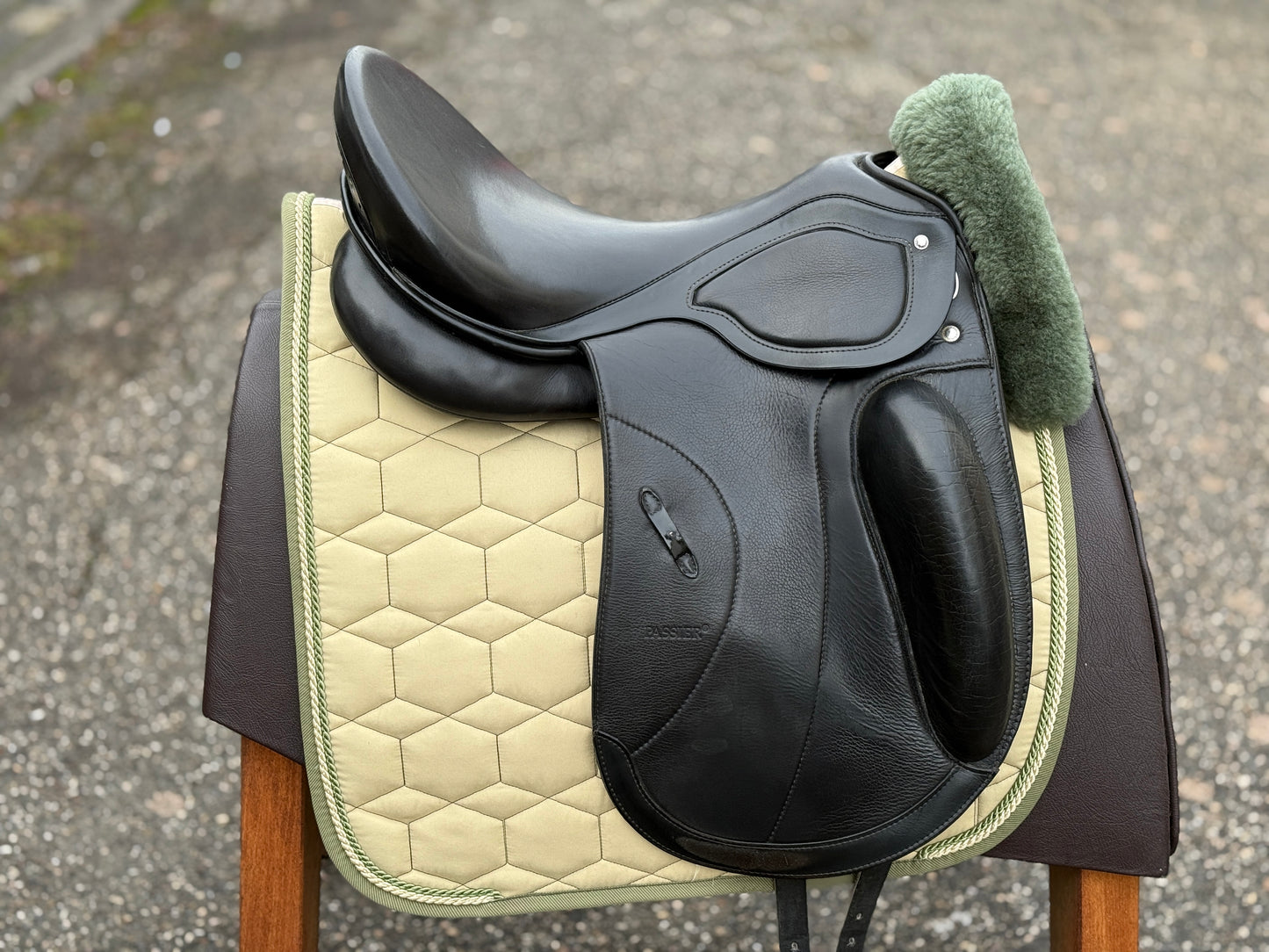 #256 Passier Grand Prix Special Dressursattel 17,5 Zoll Monoblatt