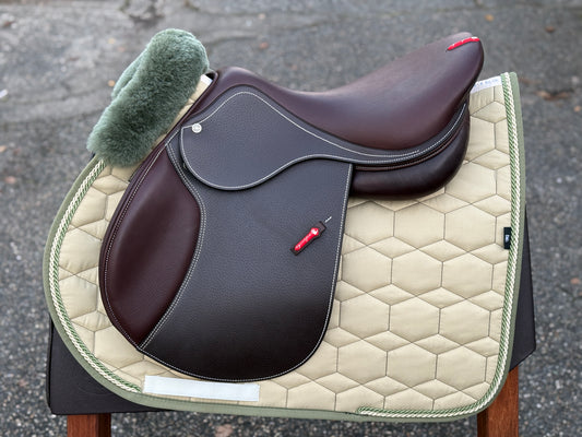 Selleria Equipe Boulevard J1 Springsattel mit Perfeqto Wollkissen oder Latex