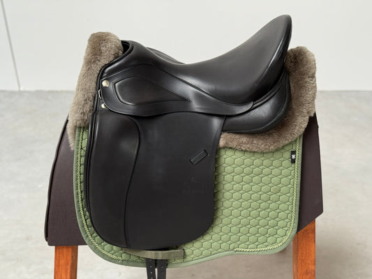 Sommer Diplomat Dressursattel 18 Zoll Protection Kissen WKE aus 2025 wie NEU