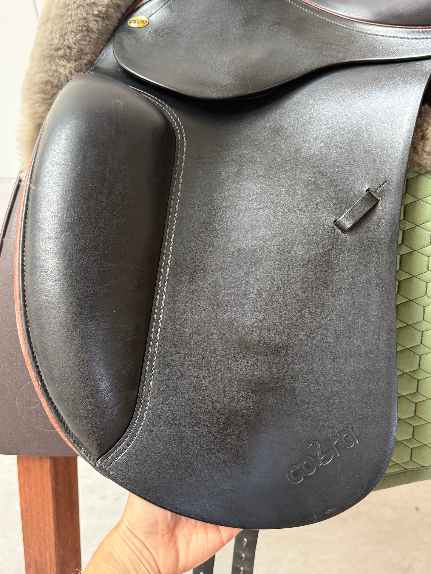 Cobra Dressursattel 17,5 Zoll aus 2018