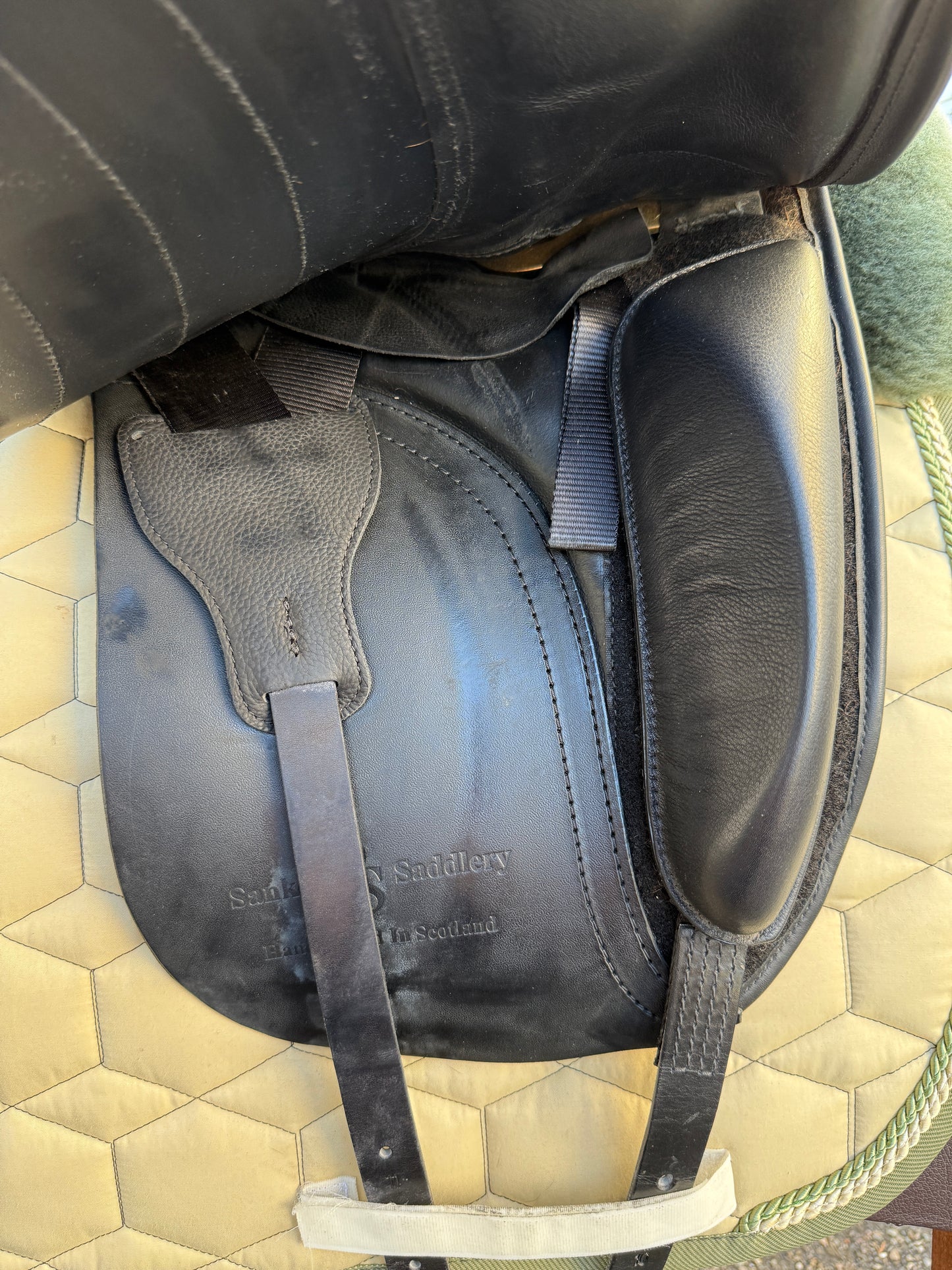 #K163 Sankey Just LS Dressursattel 18 Zoll MW schwarz aus 2023
