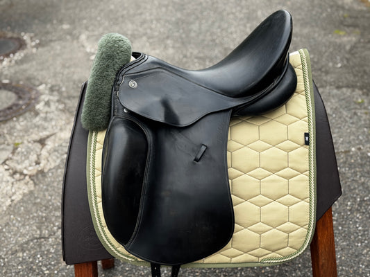 #140 Kieffer Ulla Salzgeber Excellent Dressursattel Sitzgrösse 2