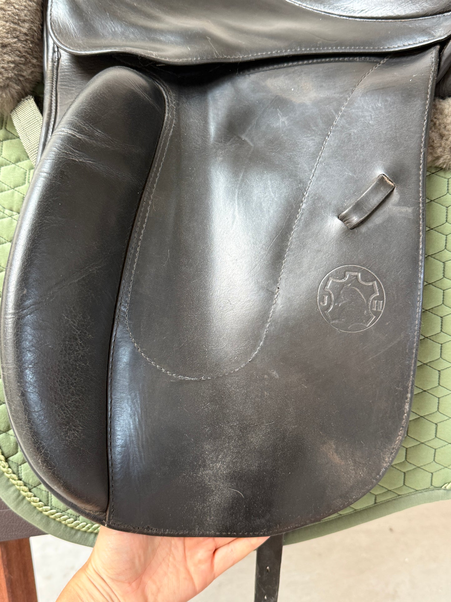 Hennig ASP Dressursattel 17,5 Zoll