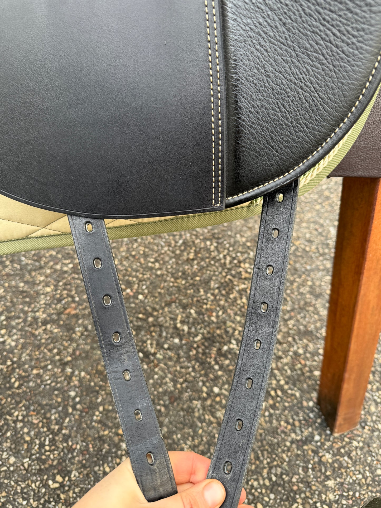 #248 Niedersüß Tango Dressursattel 17,5 Zoll NEU