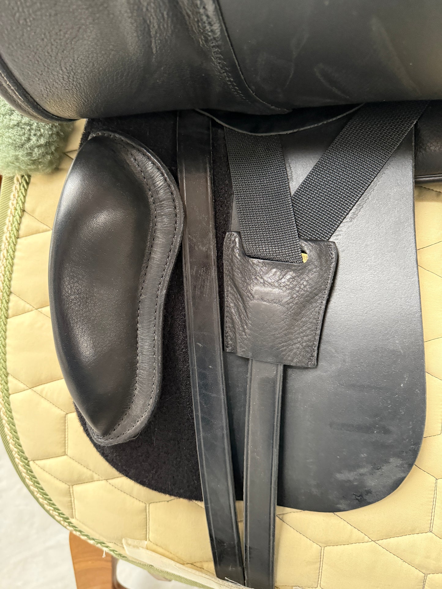 Sommer Jana Dressursattel Ponysattel 16,5 Zoll 36 schwarz wie NEU