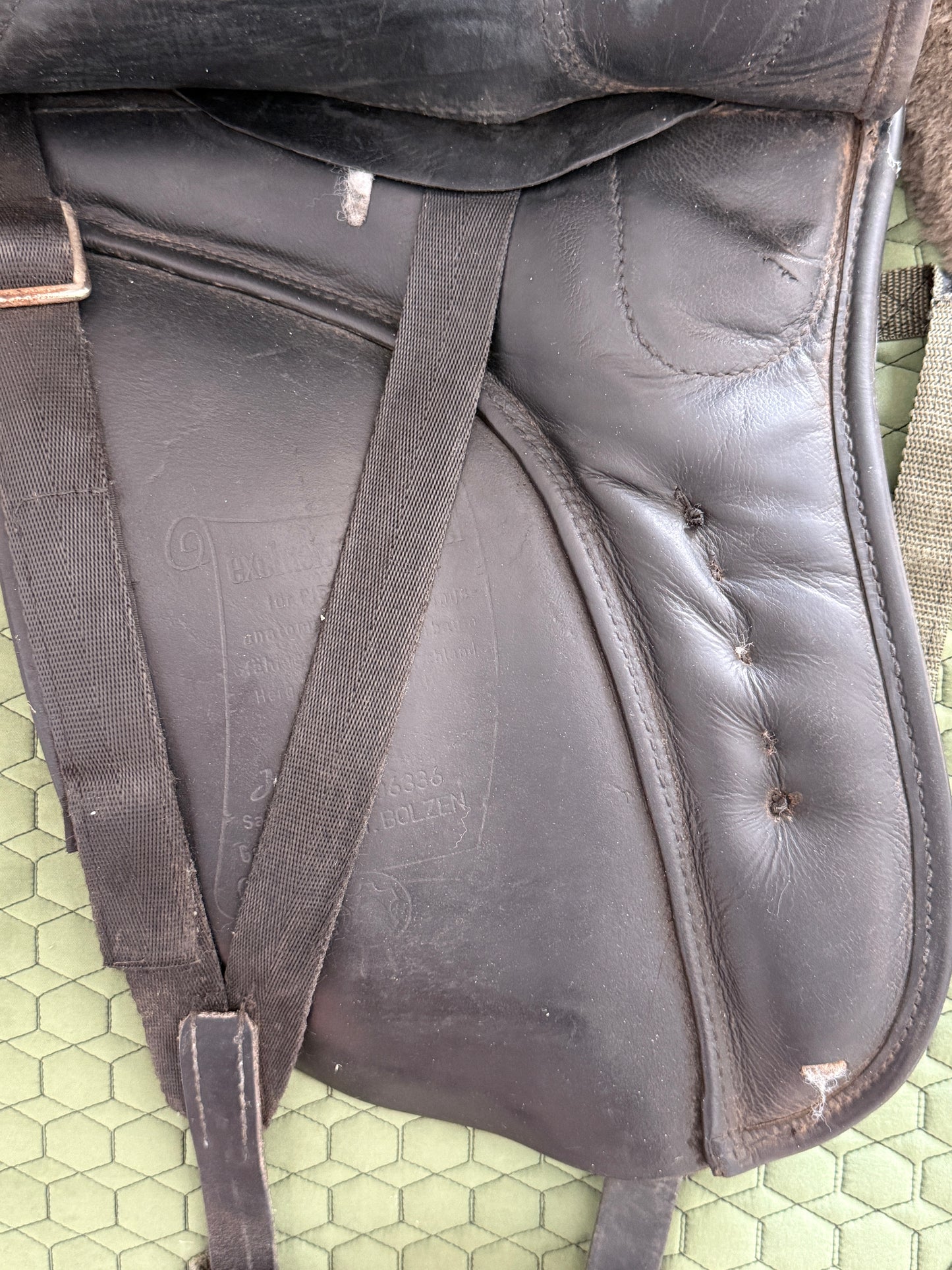 Hennig ASP Dressursattel 17,5 Zoll