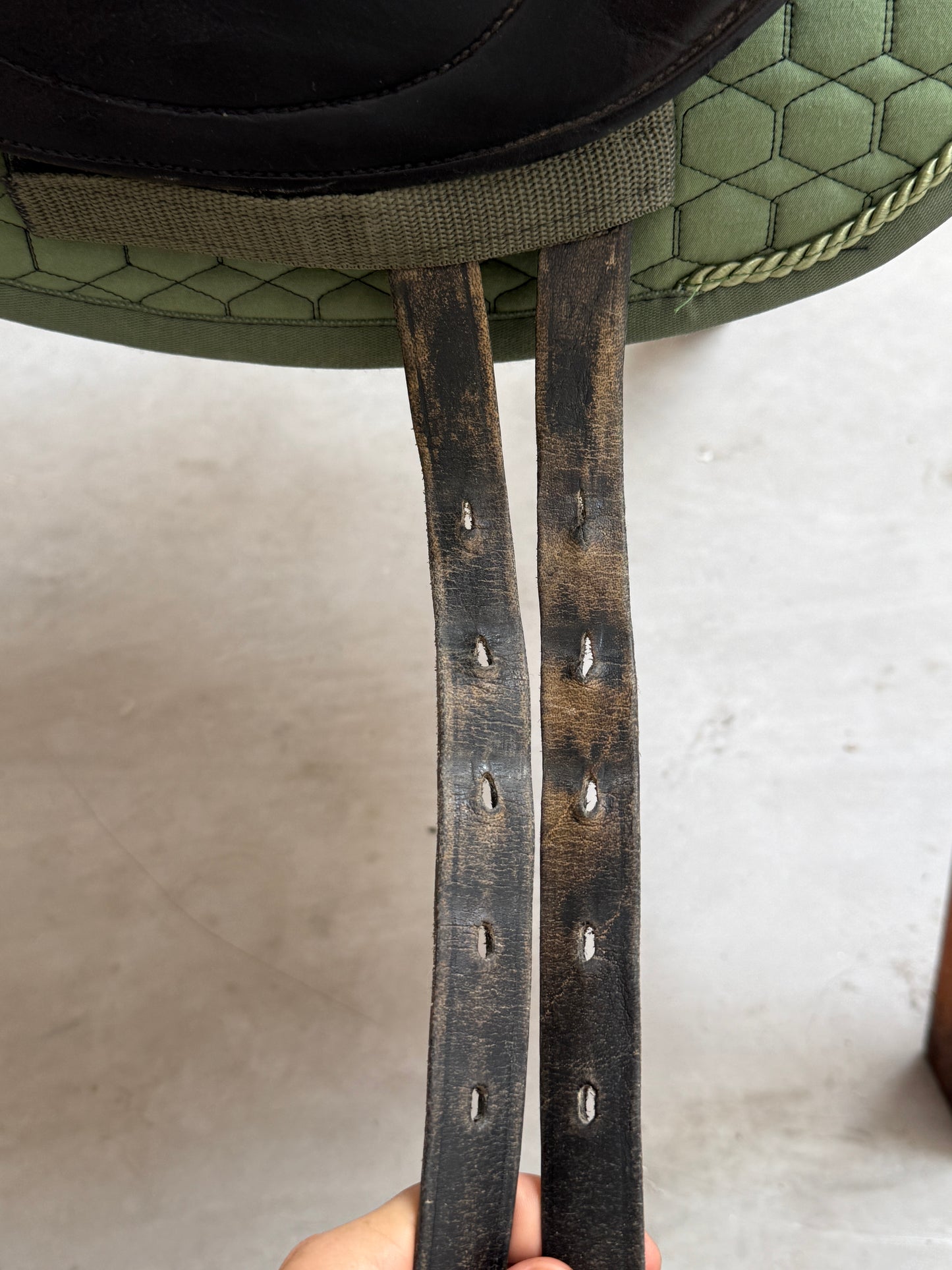 Frölich Dressursattel 18 Zoll wie Childeric Monoblatt Breite Kammer