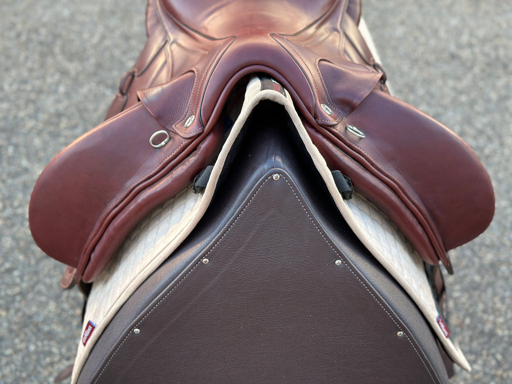 CWD Dressursattel SE37 braun 17,5 Zoll Saddletree