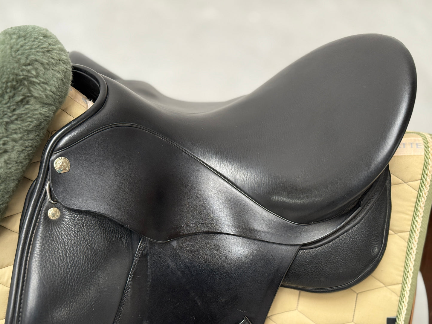 Sommer Jana Dressursattel Ponysattel 16,5 Zoll 36 schwarz wie NEU