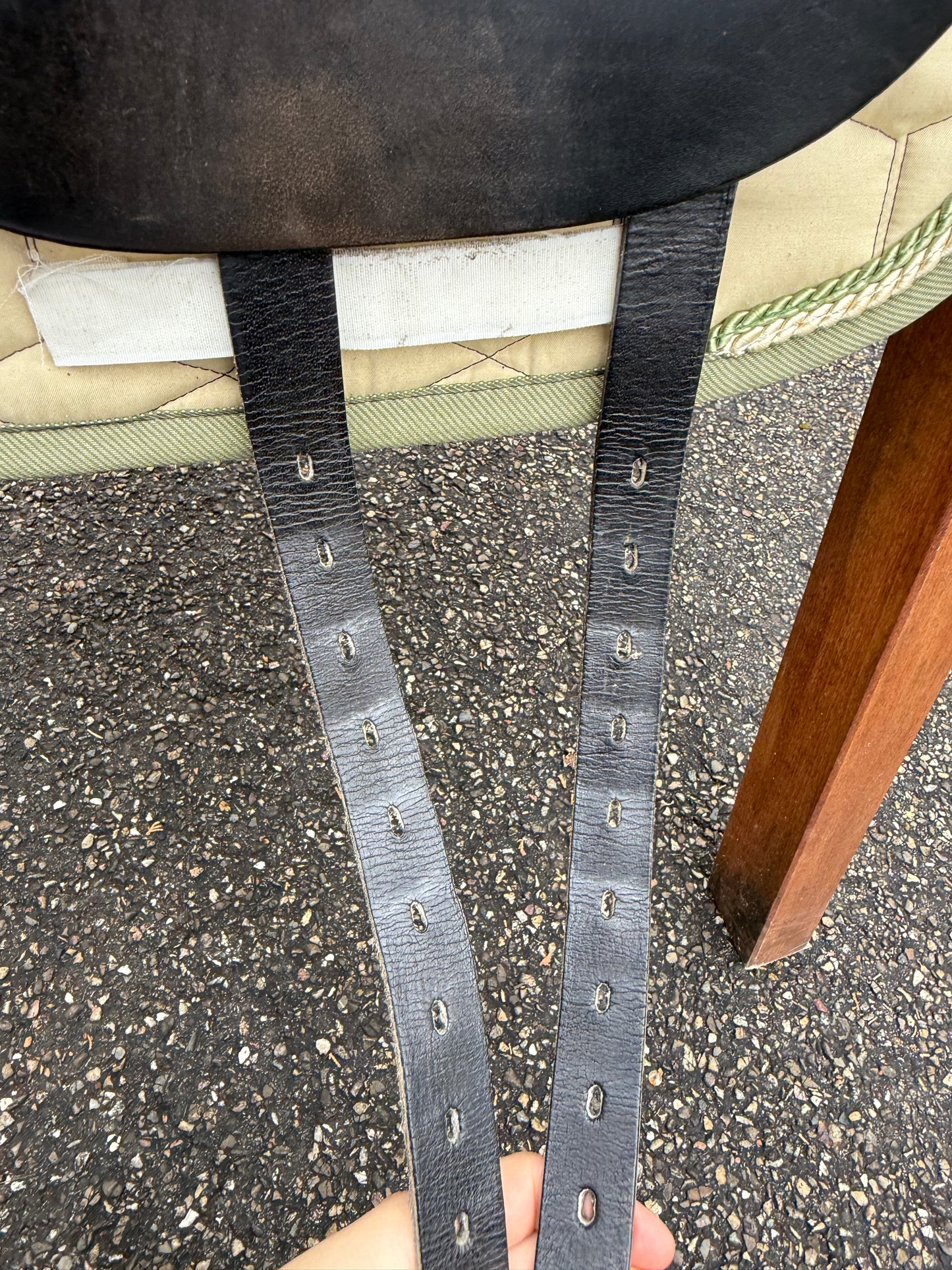 #234 Röther Dressursattel Direkt französische Kissen 17,5 Zoll