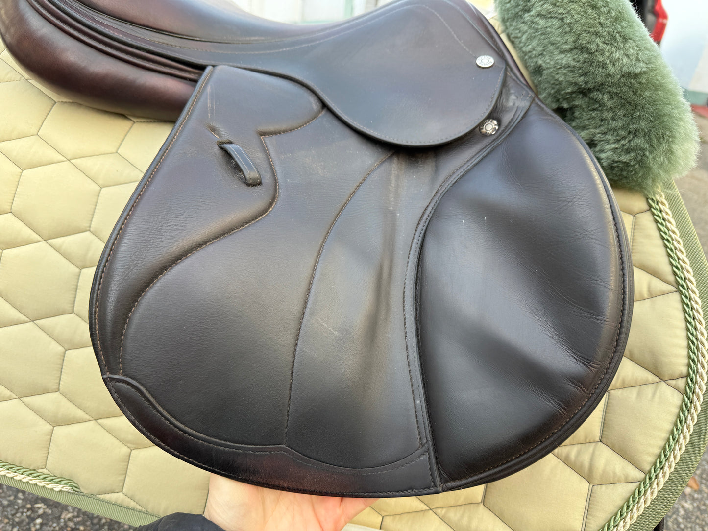 #246 Selleria Equipe Synergy Special Springsattel 17,5 Zoll braun