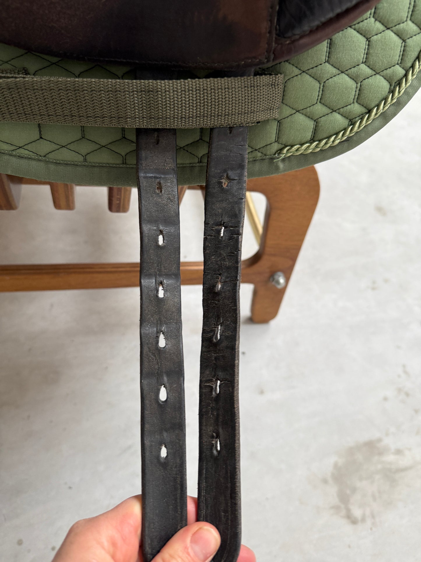 Hennig ESF Ergo Saddlefit Platin Dressursattel Monoblatt 17,5 Zoll