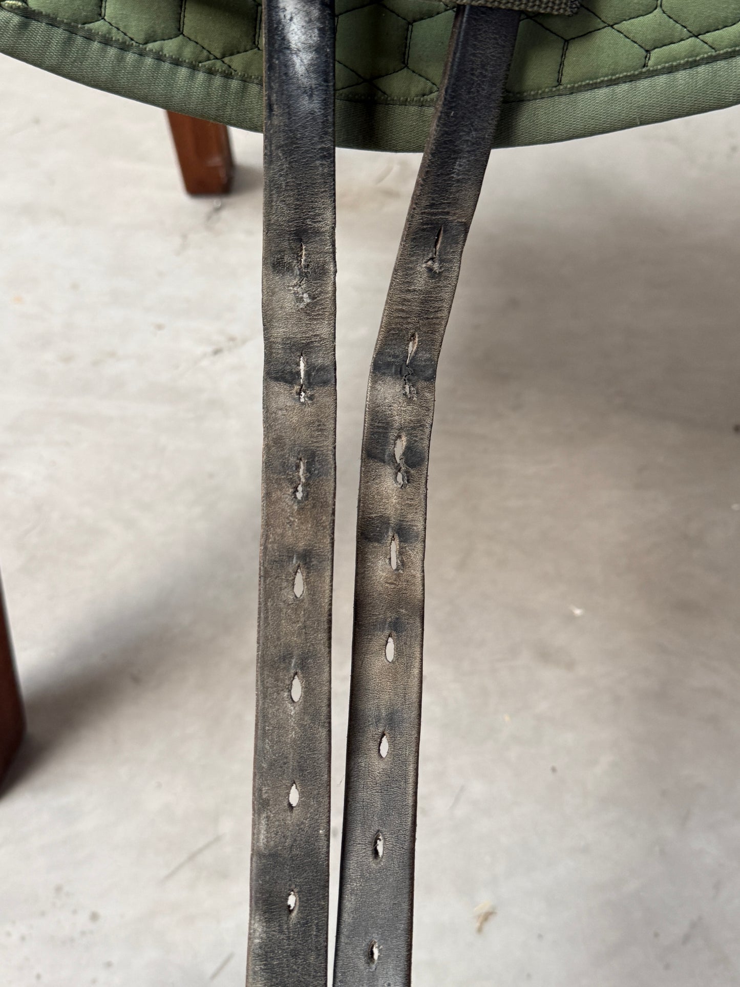 Dresch Dressursattel 17 Zoll Monoblatt - auch für Ponys