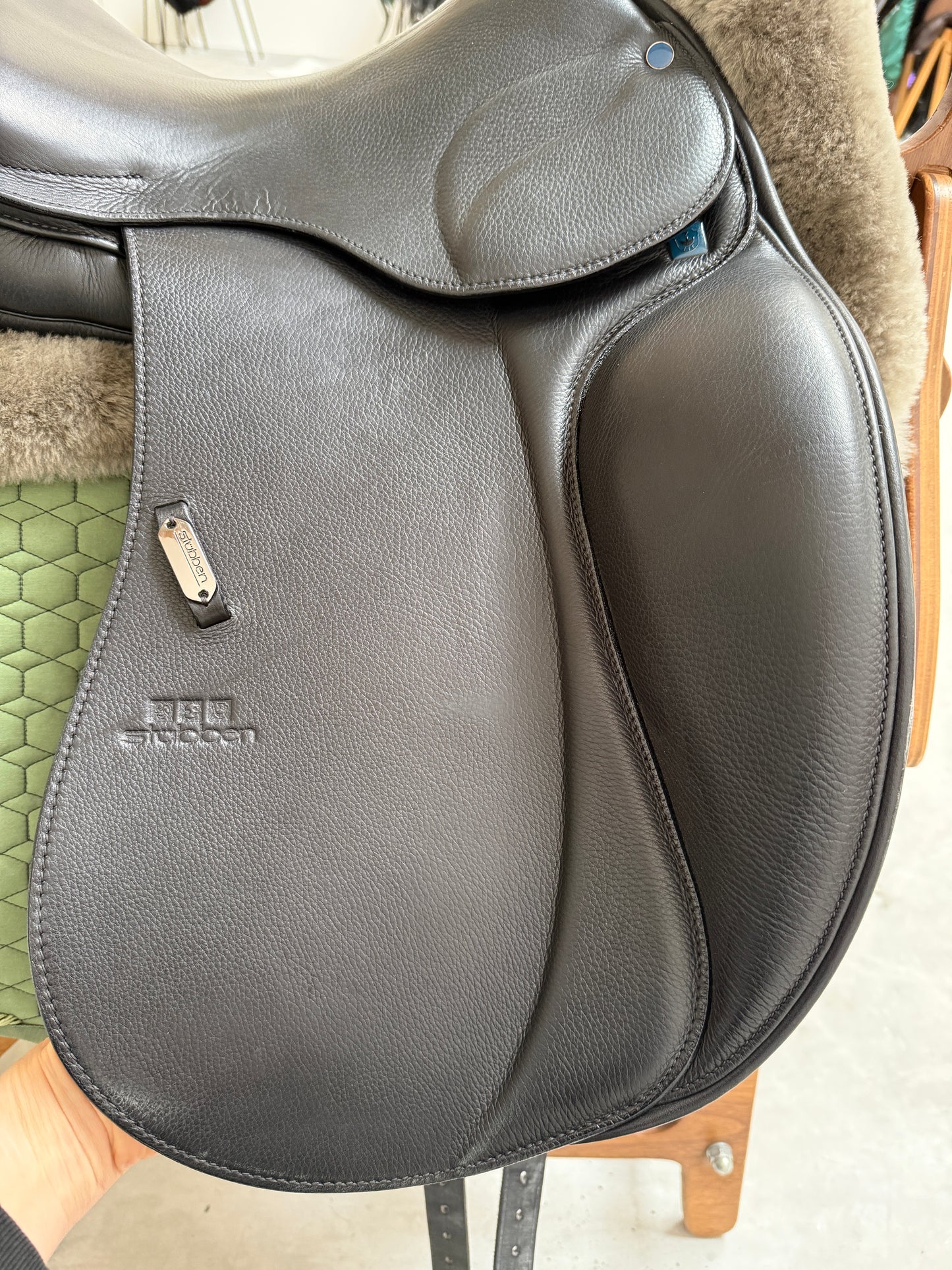 Stübben Aramis II Dressursattel 17,5 Zoll 30 NEU